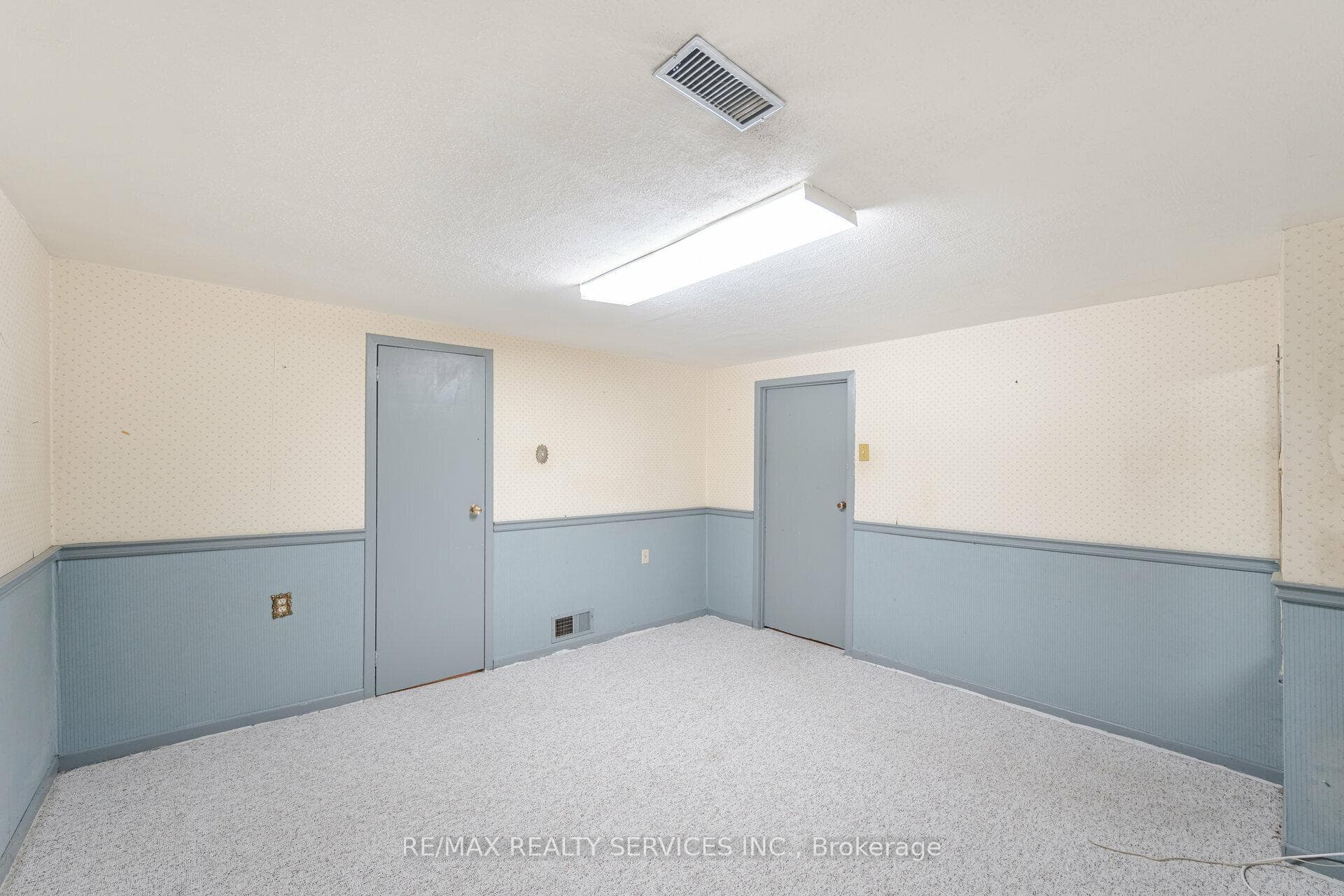 35 Caldwell Crescent photo 27