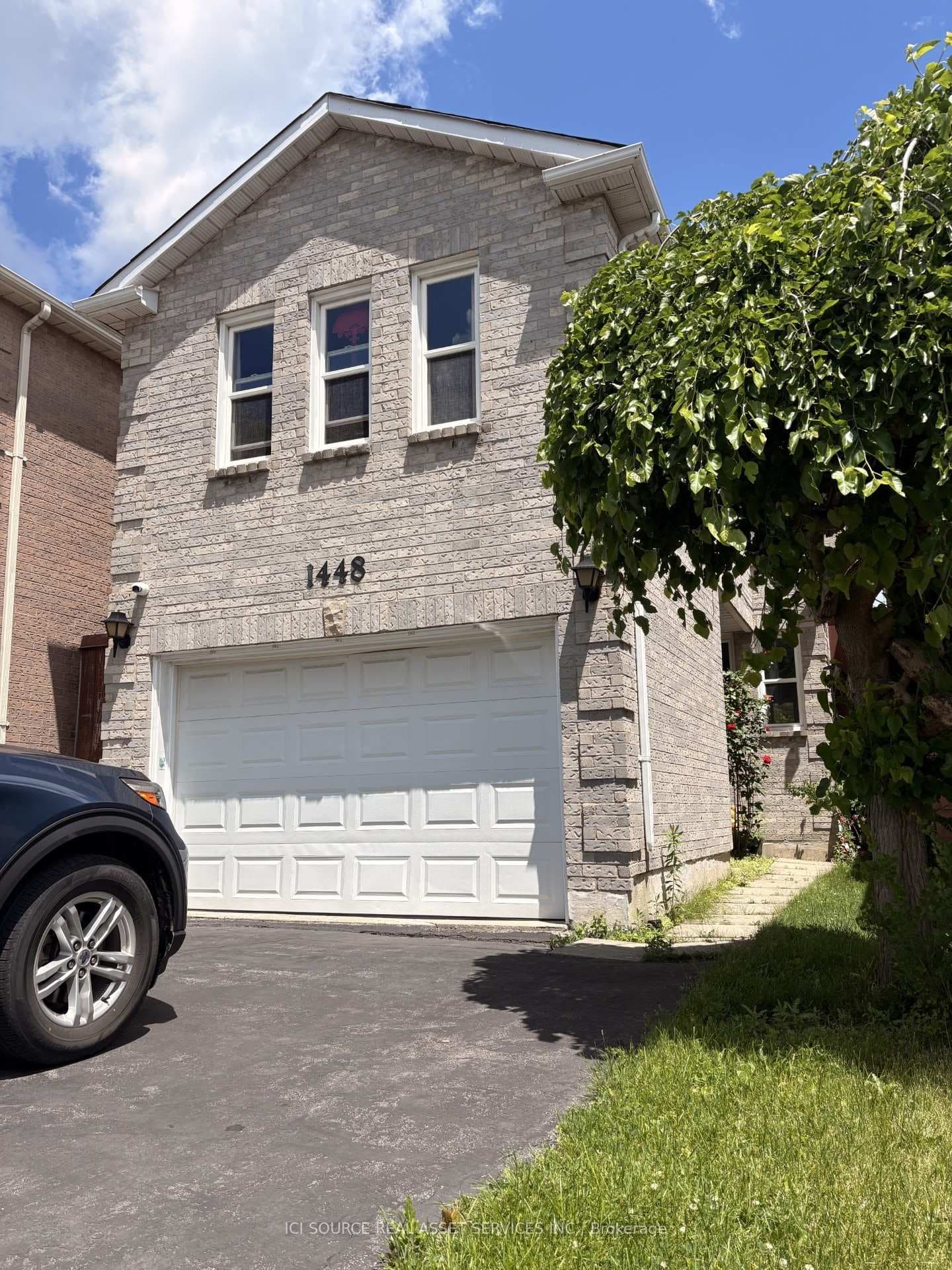 1448 Eddie Shain Drive photo 1