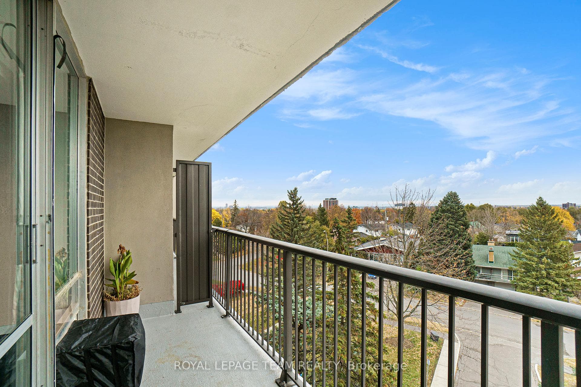 2400 Virginia Drive Unit 606 photo 11