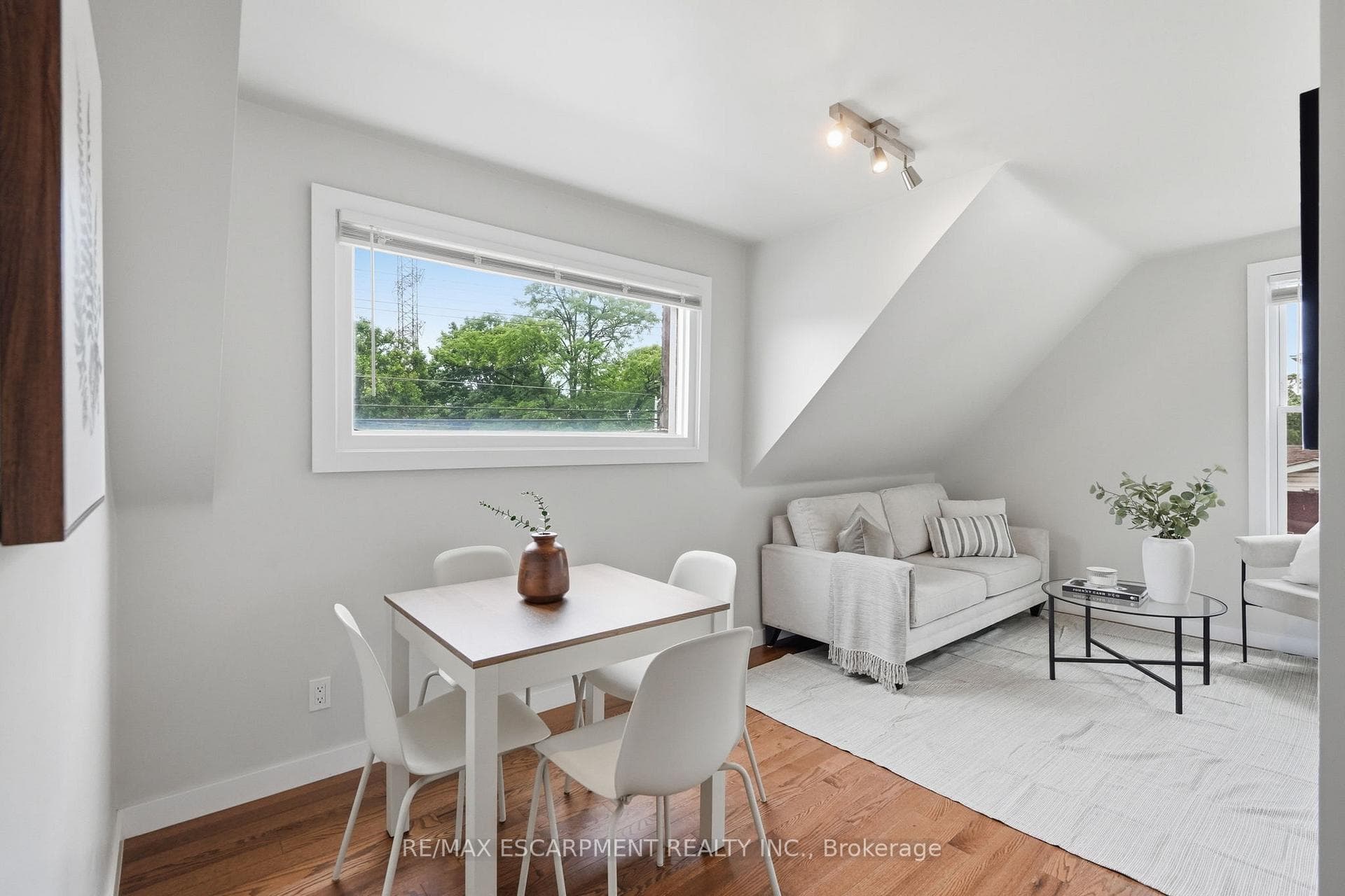 410 Beach Boulevard photo 14
