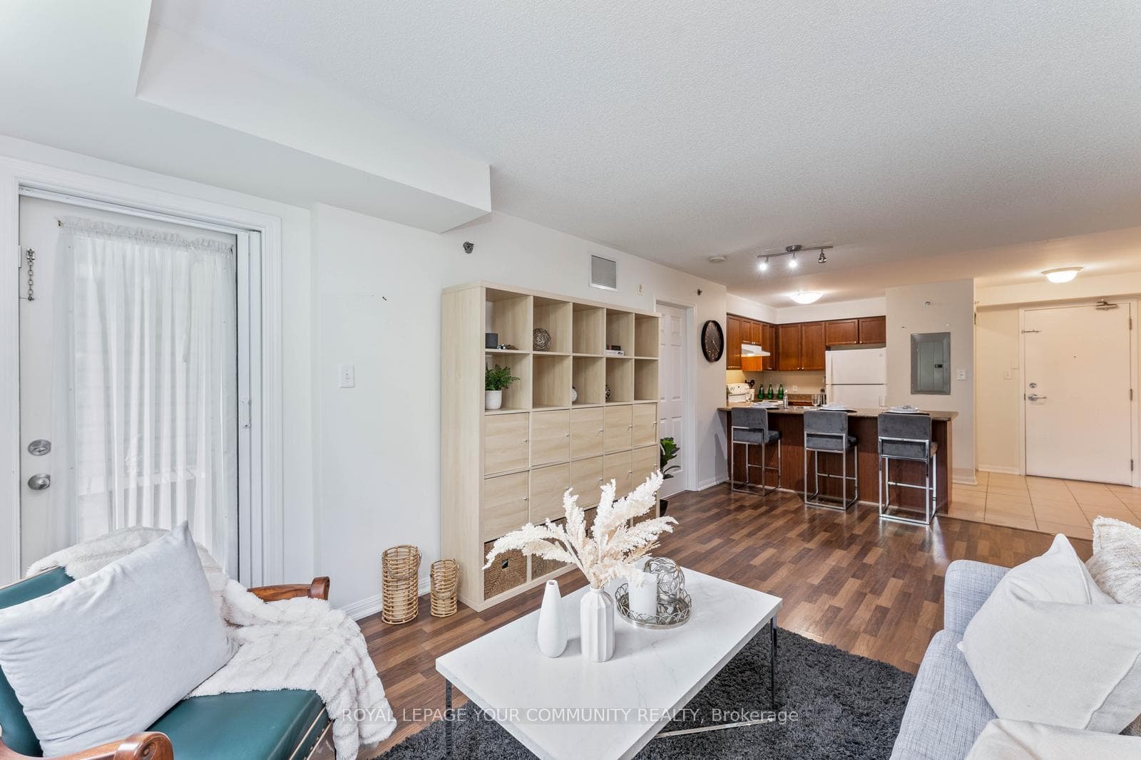 16 Westbury Road Unit 207 photo 17