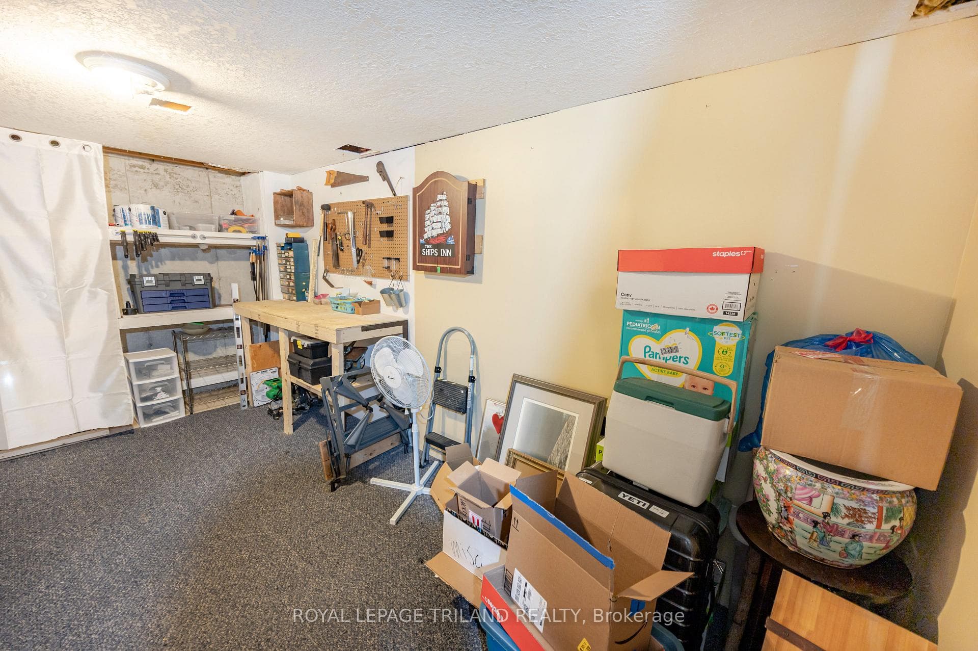 73 GENEVIVE Place photo 27
