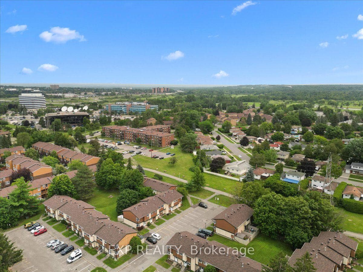 1449 Ridgebrook Drive Unit 167 photo 45