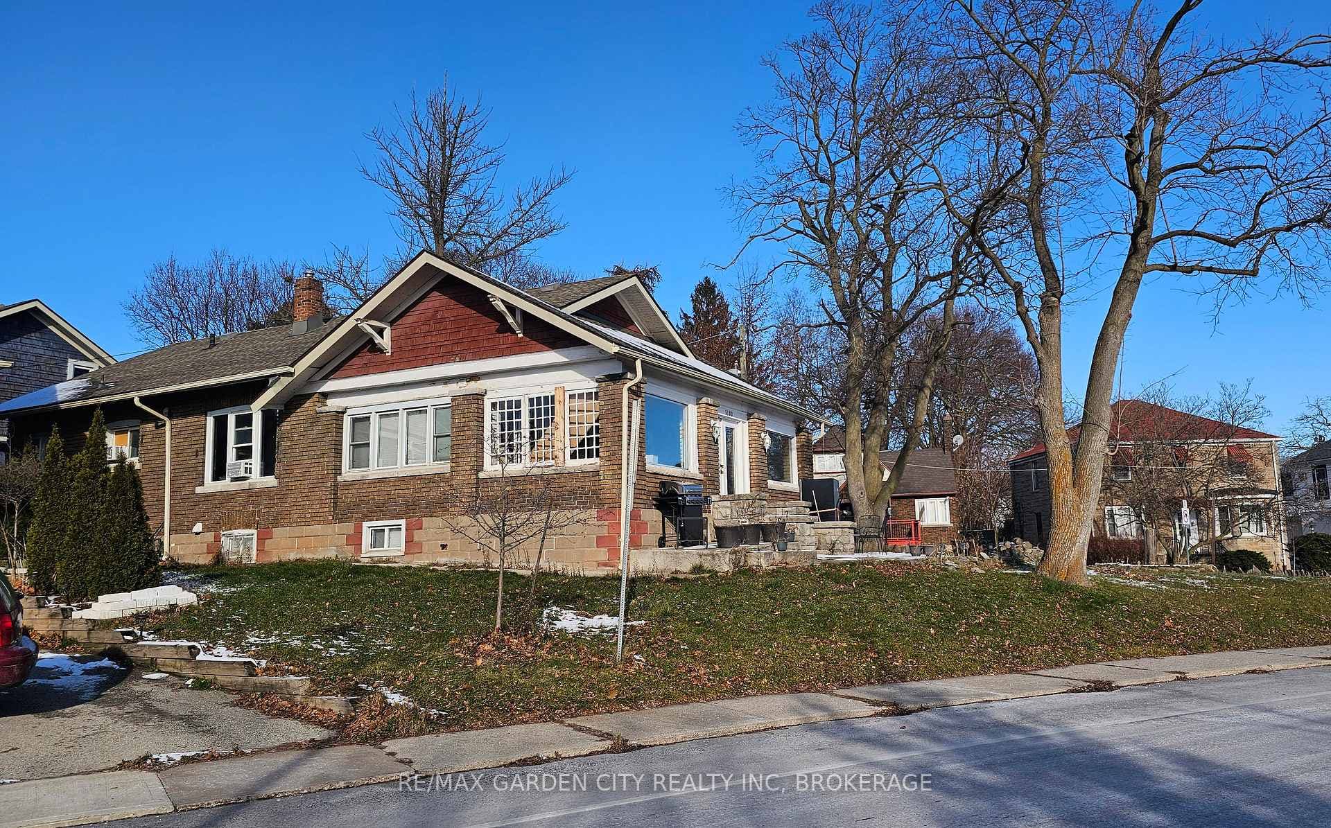 5183 River Road photo 1