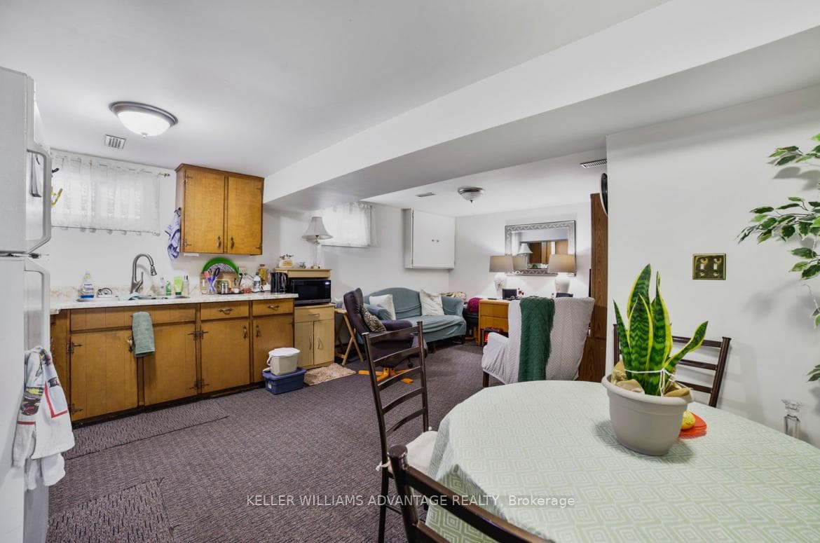 25 Moultrey Crescent photo 30