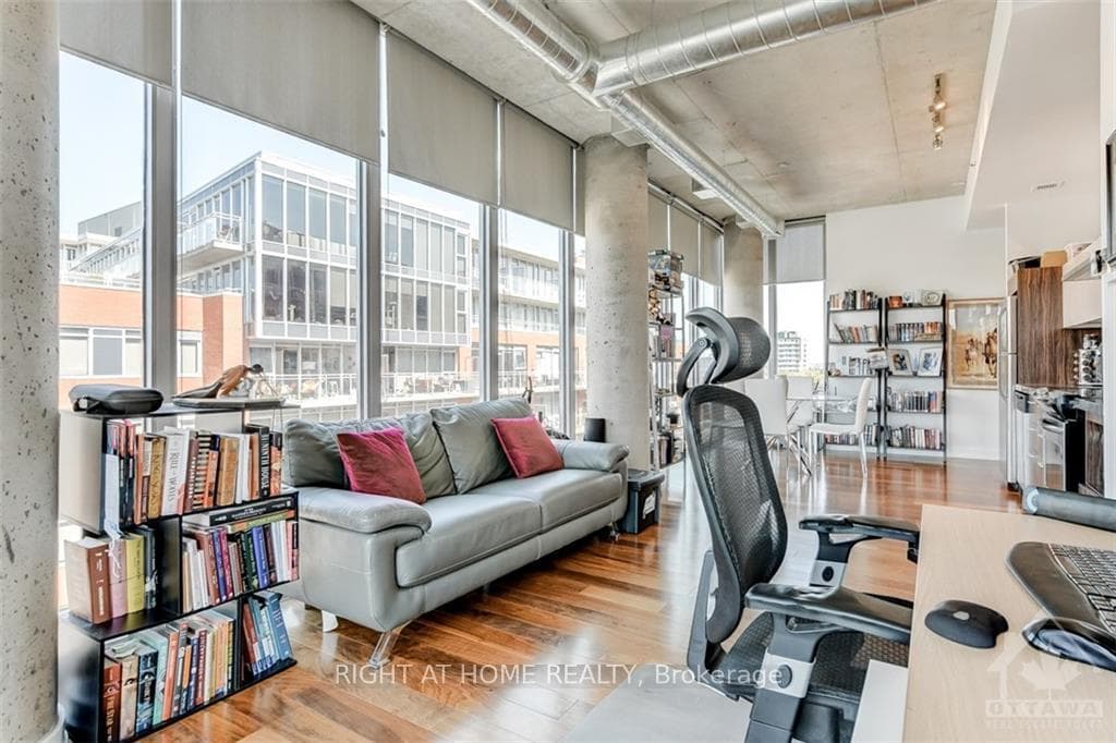 360 MCLEOD Street Unit 709 photo 12