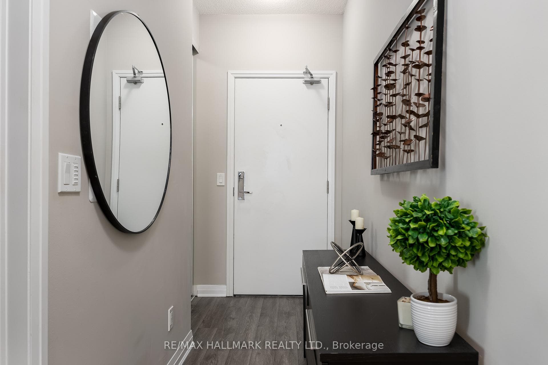 59 Annie Craig Drive Unit 907 photo 16