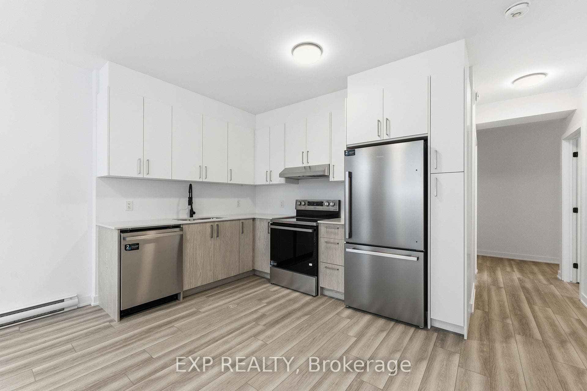 1373 Louis Lane Unit C photo 5