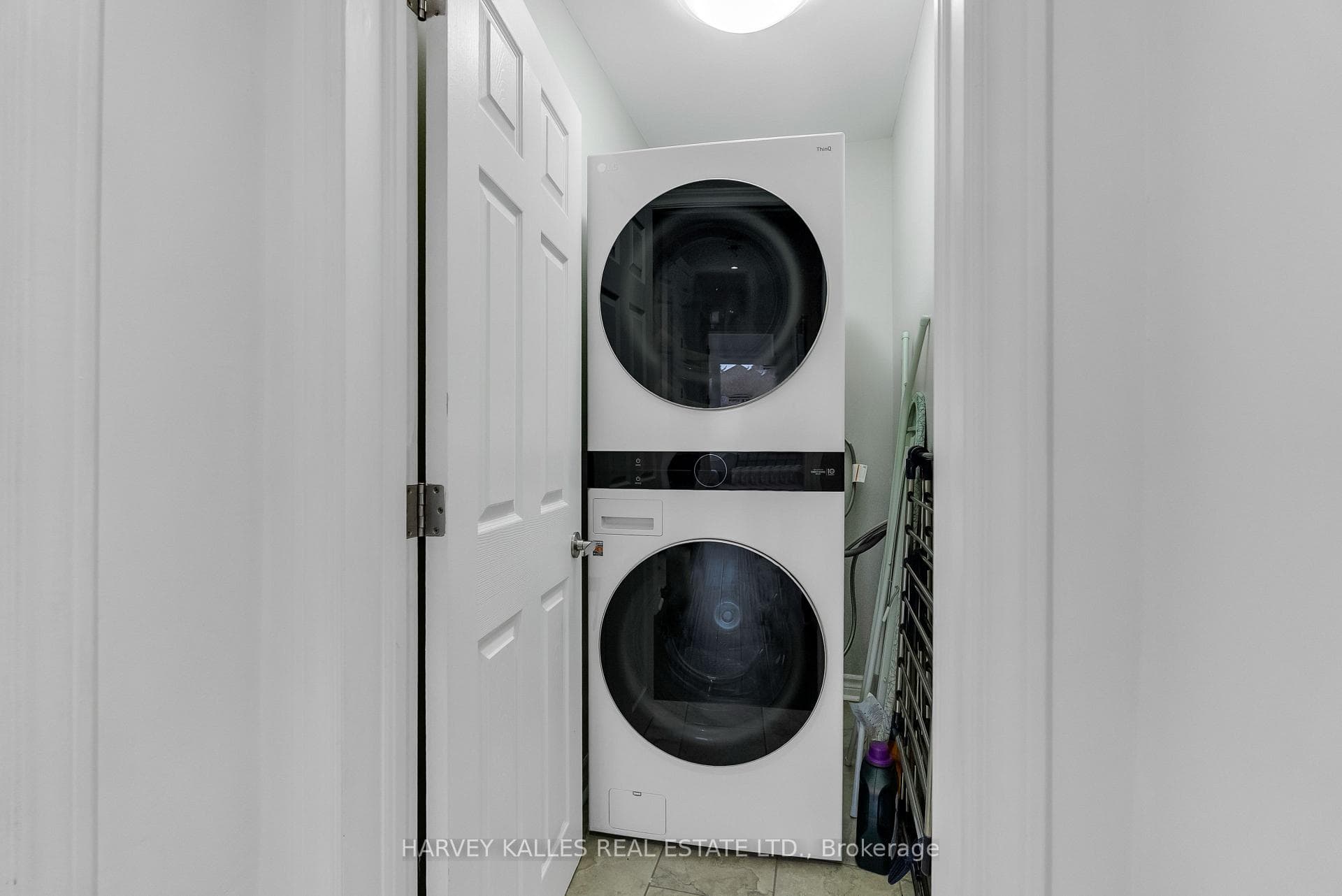 Upper Laundry