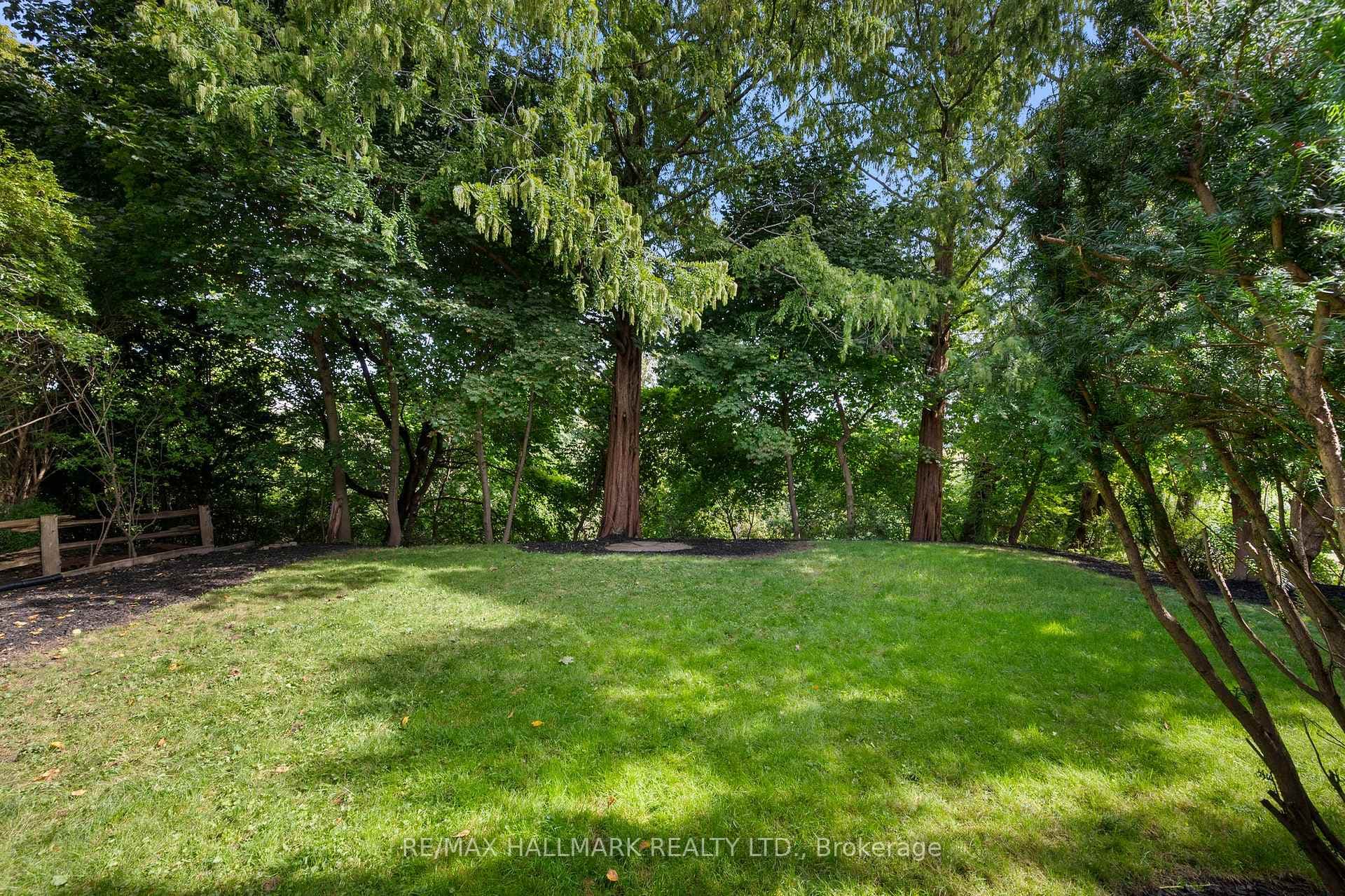 71 Riverwood Parkway photo 20