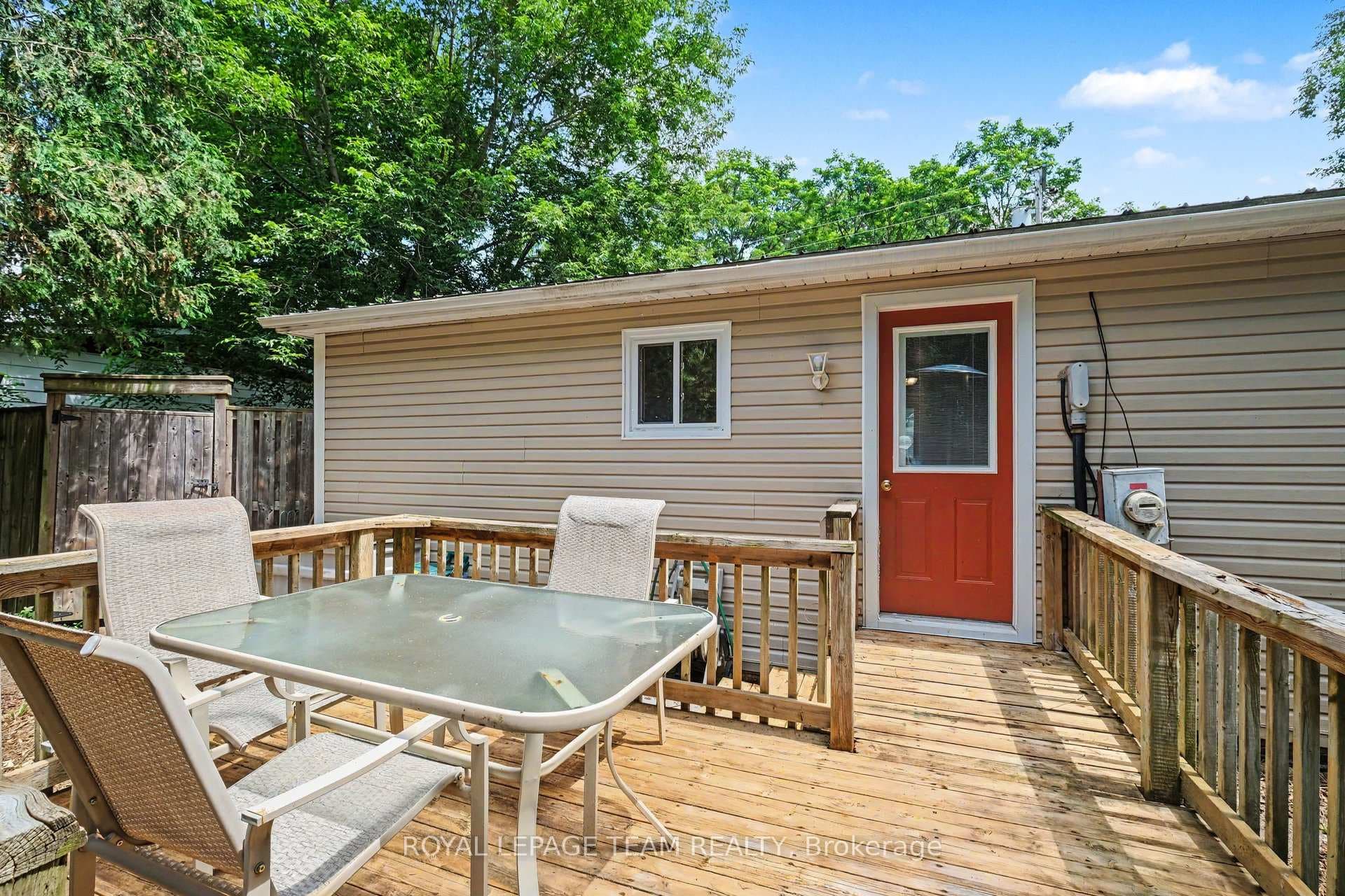 17 Cassell Lane photo 27