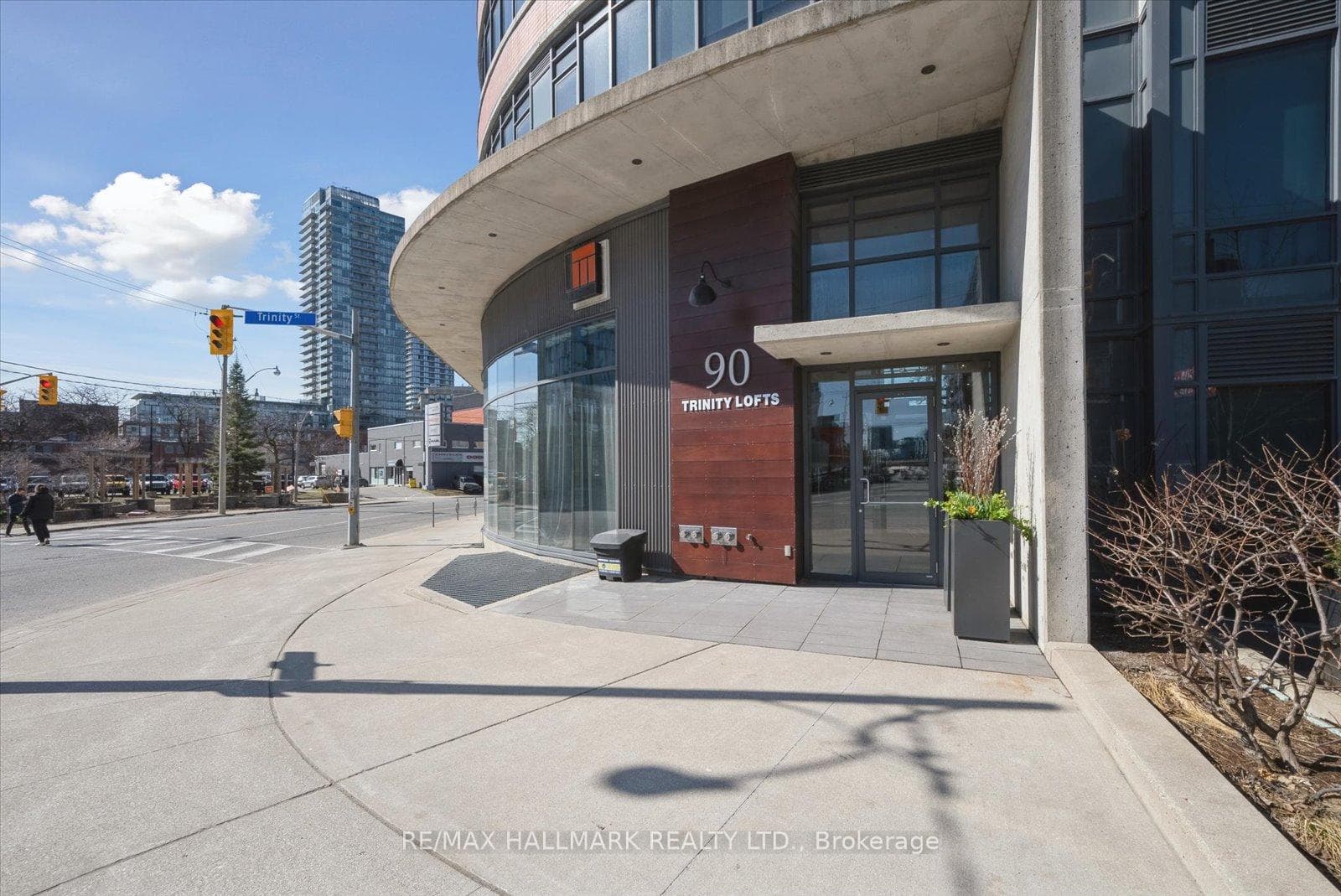90 Trinity Street Unit 611 photo 3