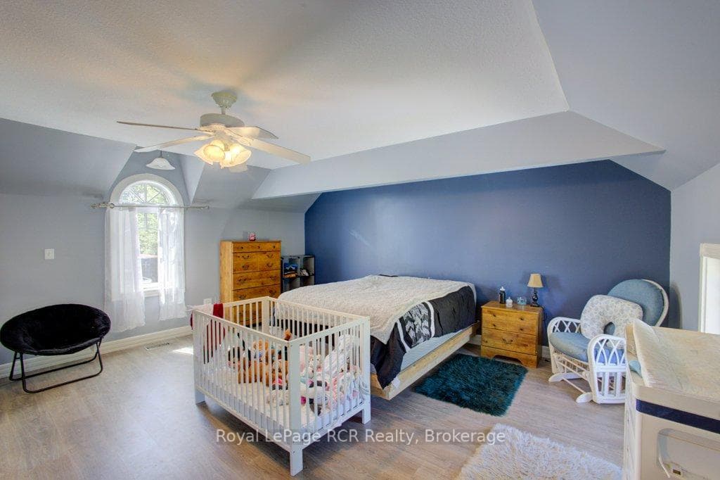 392047 Grey Rd 109 Road photo 22