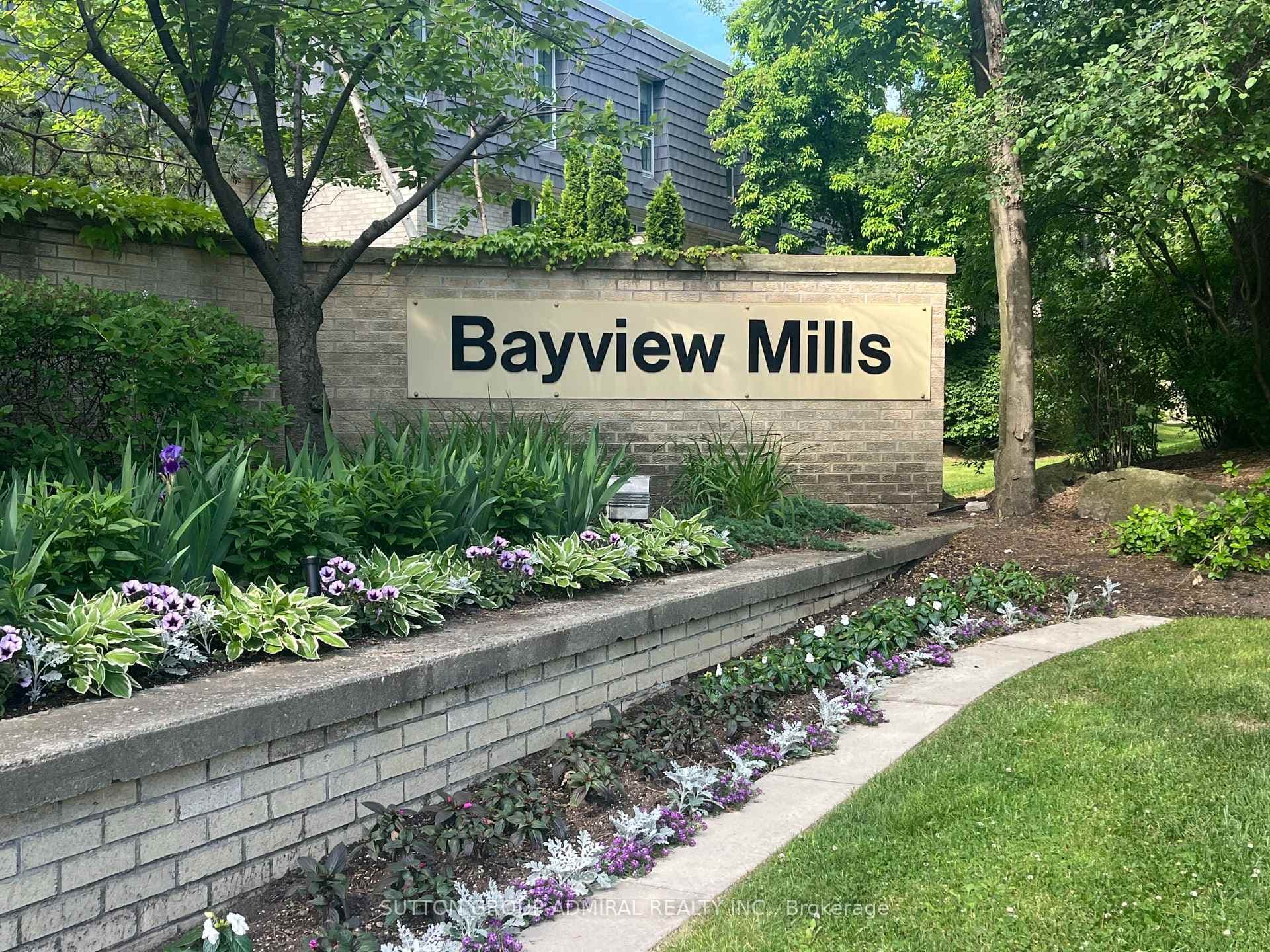 Beautiful gardens throughout