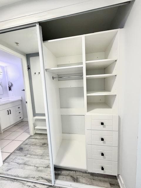 5740 Yonge Street Unit 1401 photo 11