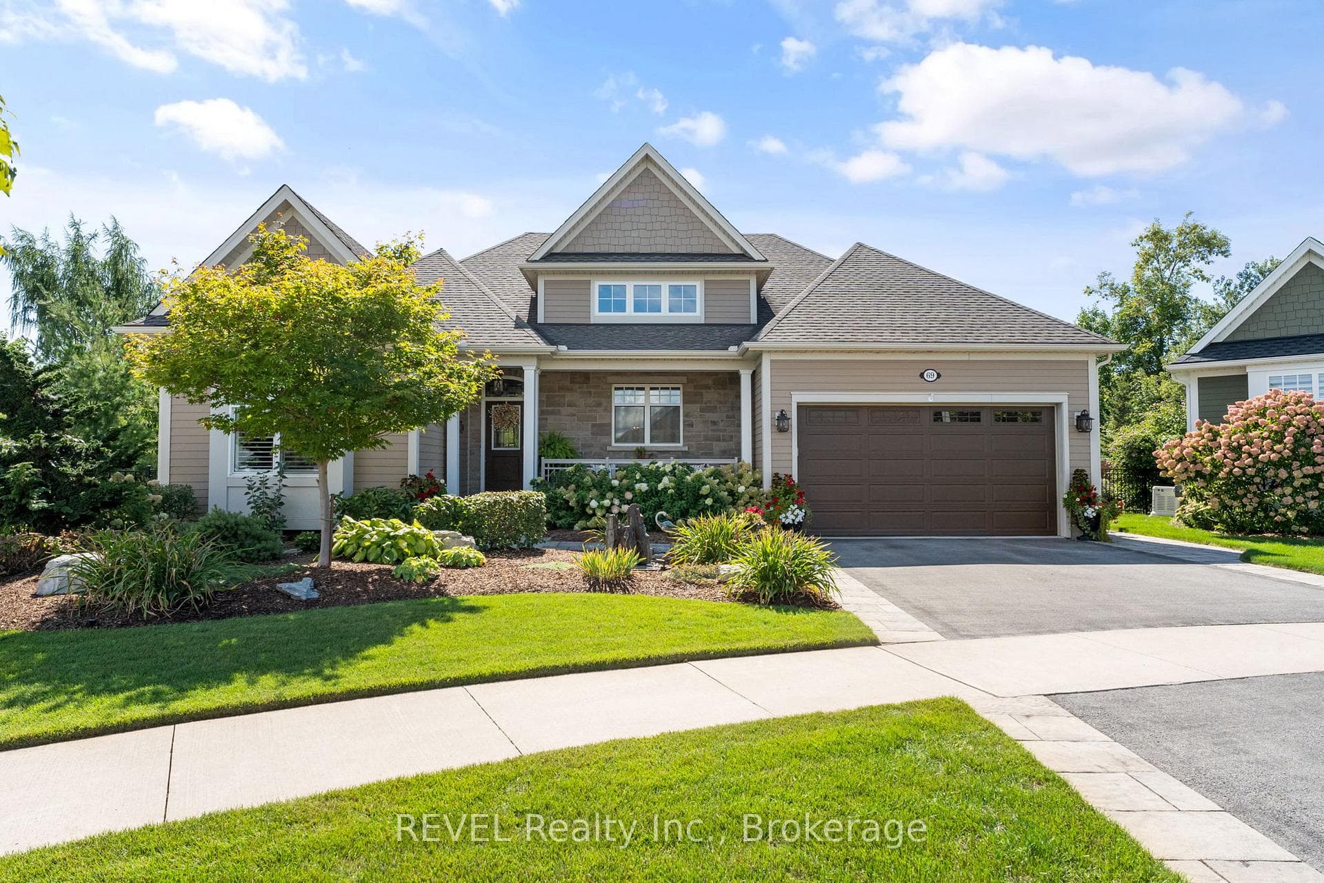 69 Butlers Drive photo 2