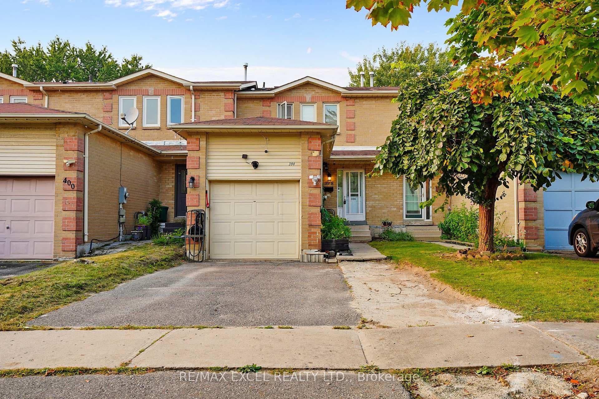 398 Bristol Crescent photo 1