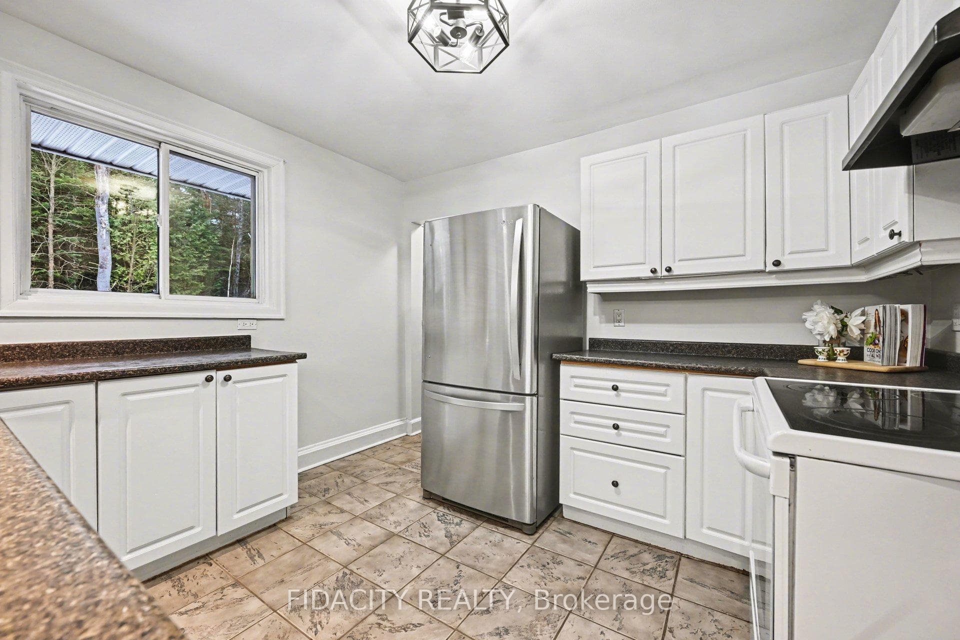 145 Bellamy Road photo 16