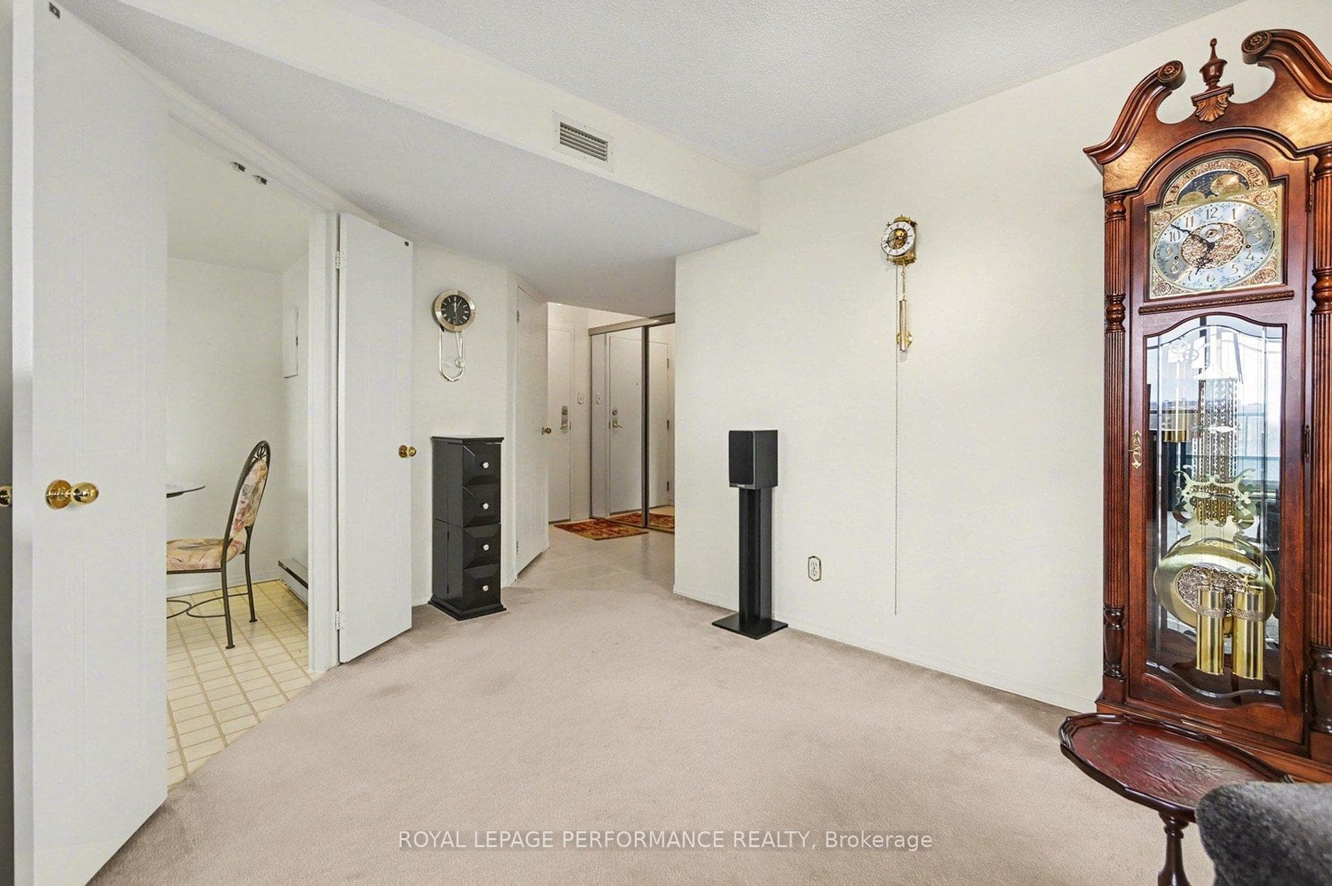 1705 Playfair Drive Unit 1207 photo 24