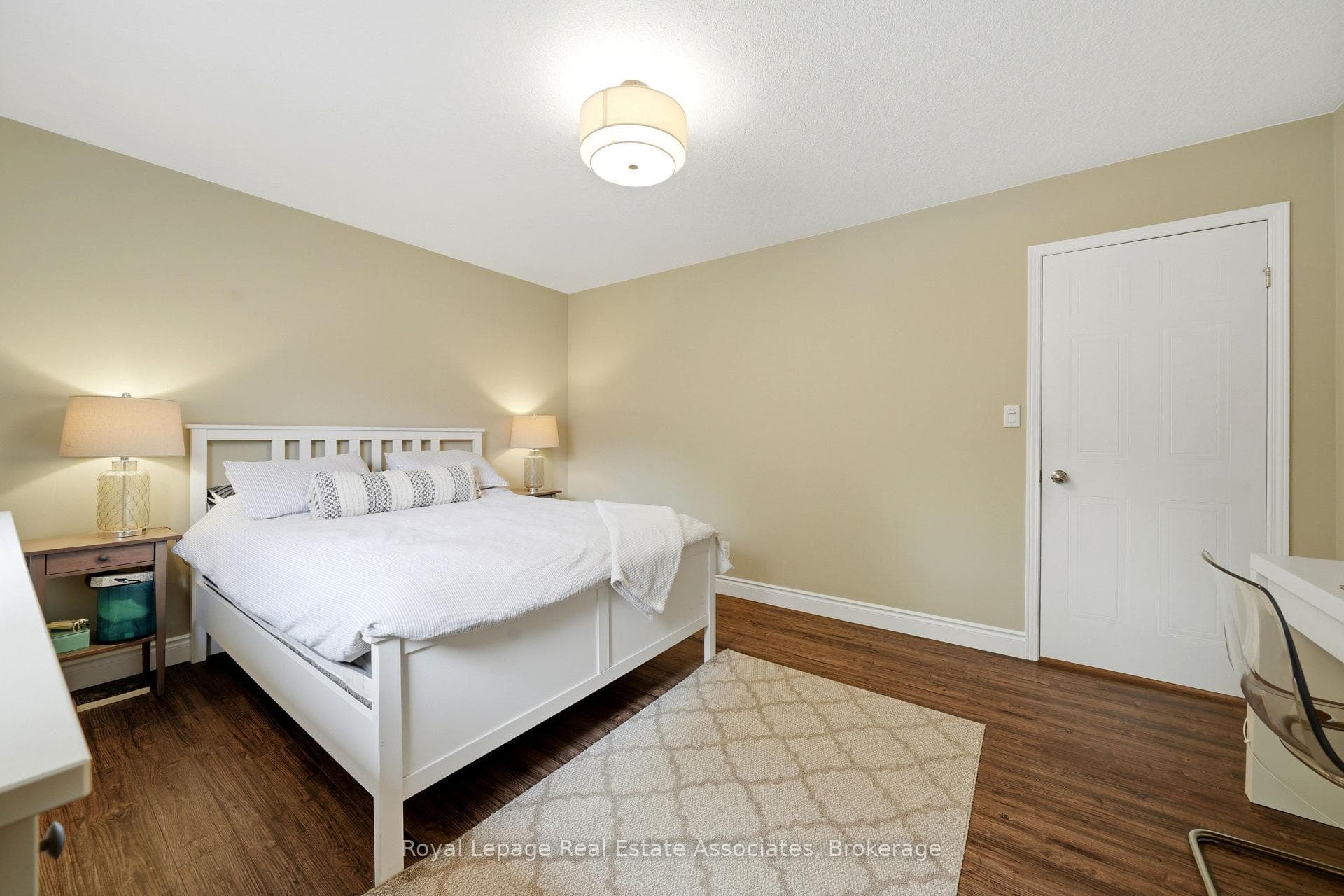 216 Fennel Street photo 23