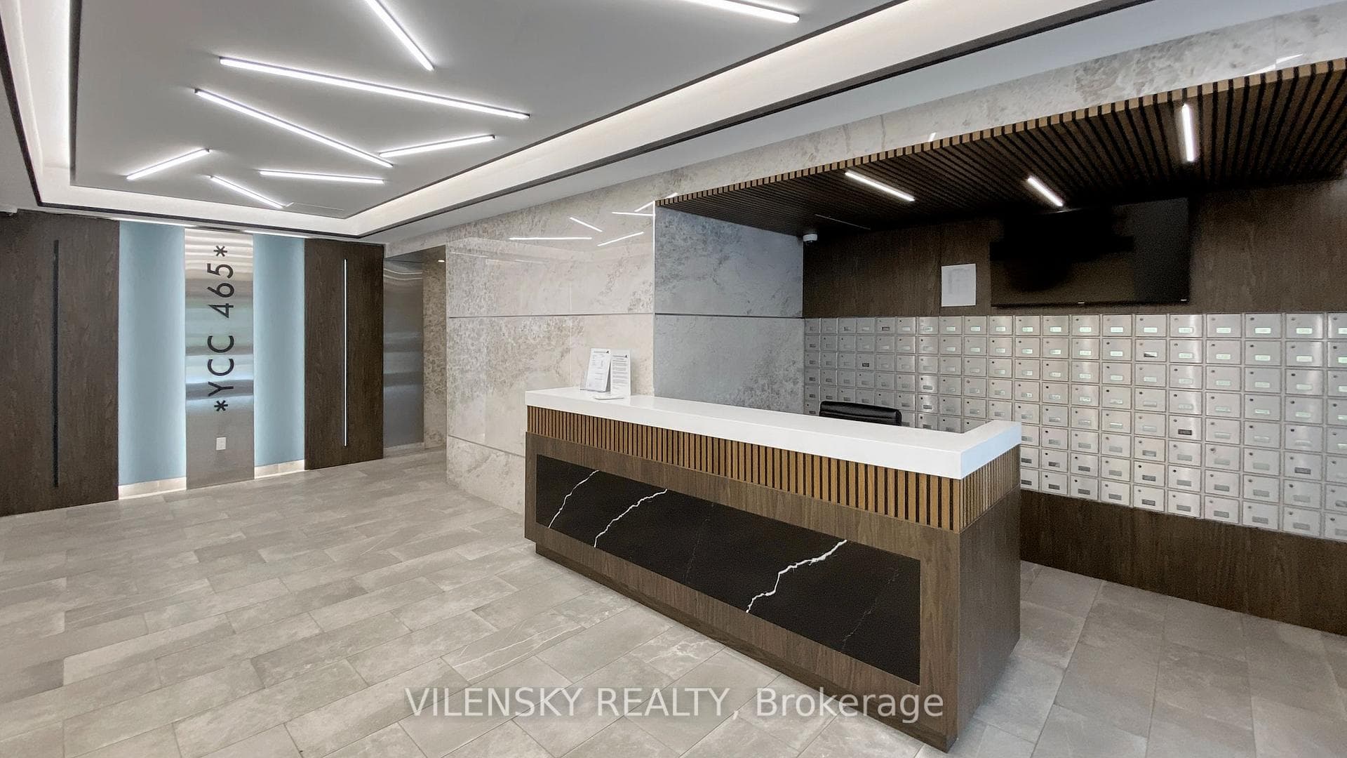 80 Antibes Drive Unit 308 photo 2