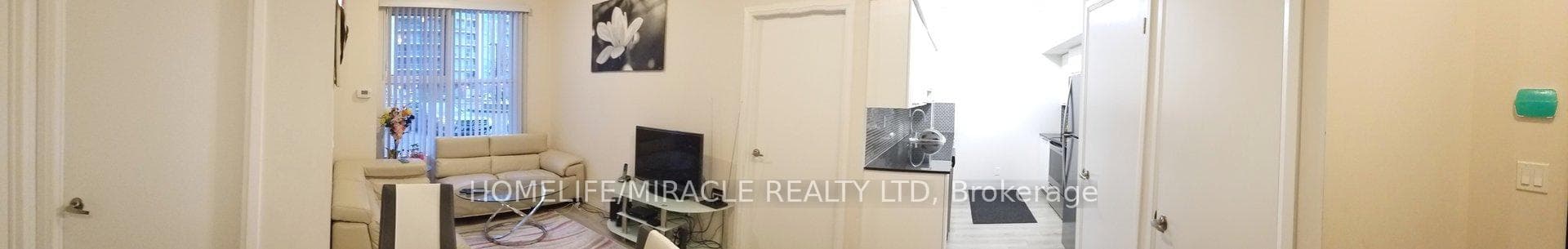 2152 Lawrence Avenue Unit 105 photo 3