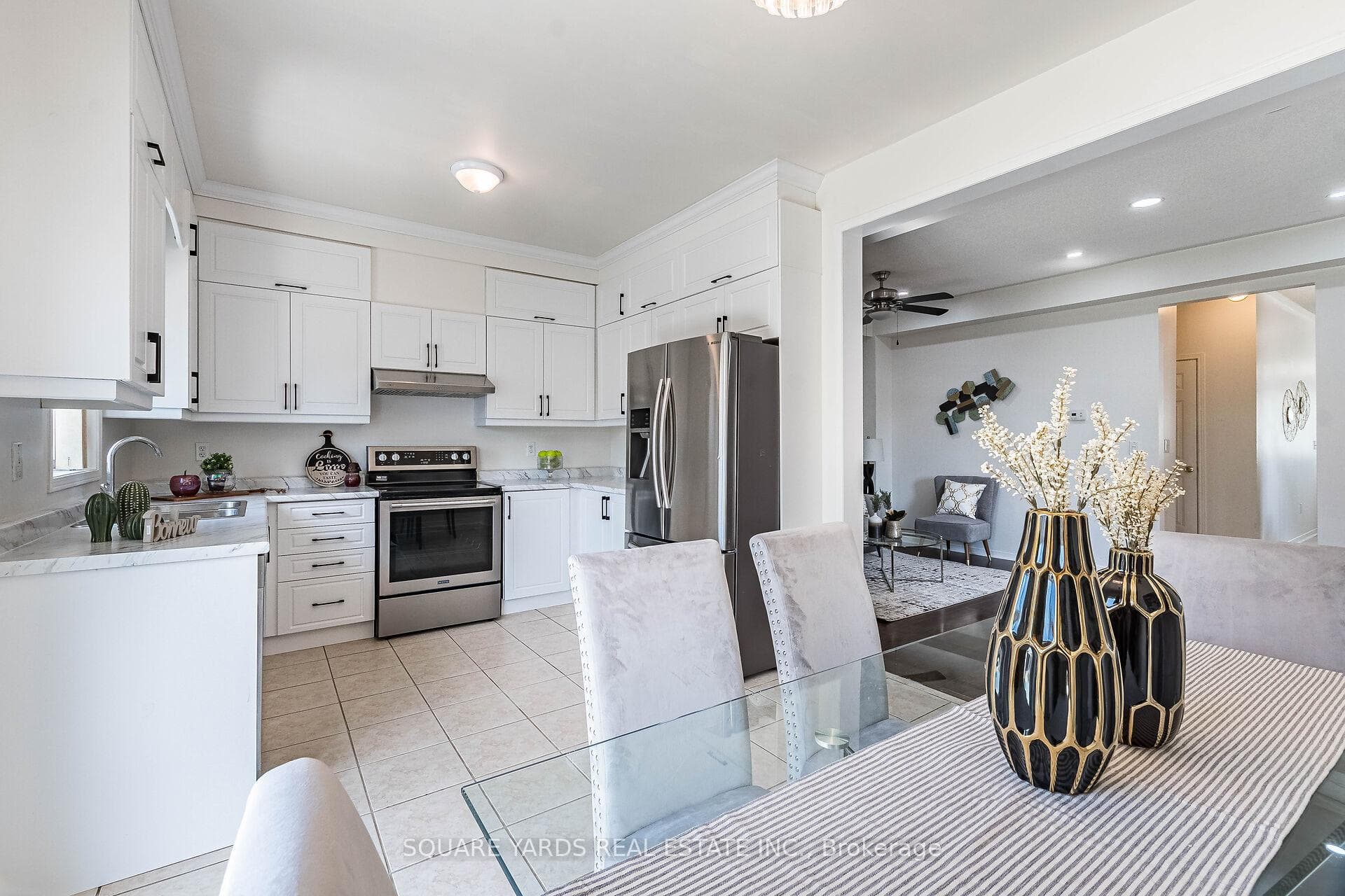 70 Rubysilver Drive photo 15