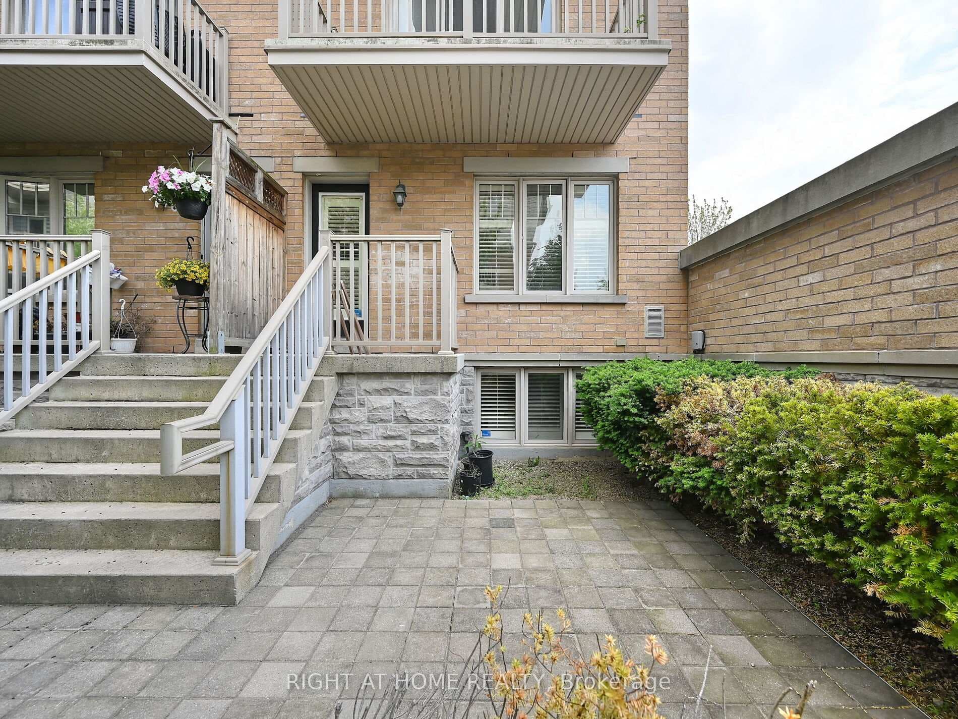 3250 Bentley Drive Unit 25 photo 33