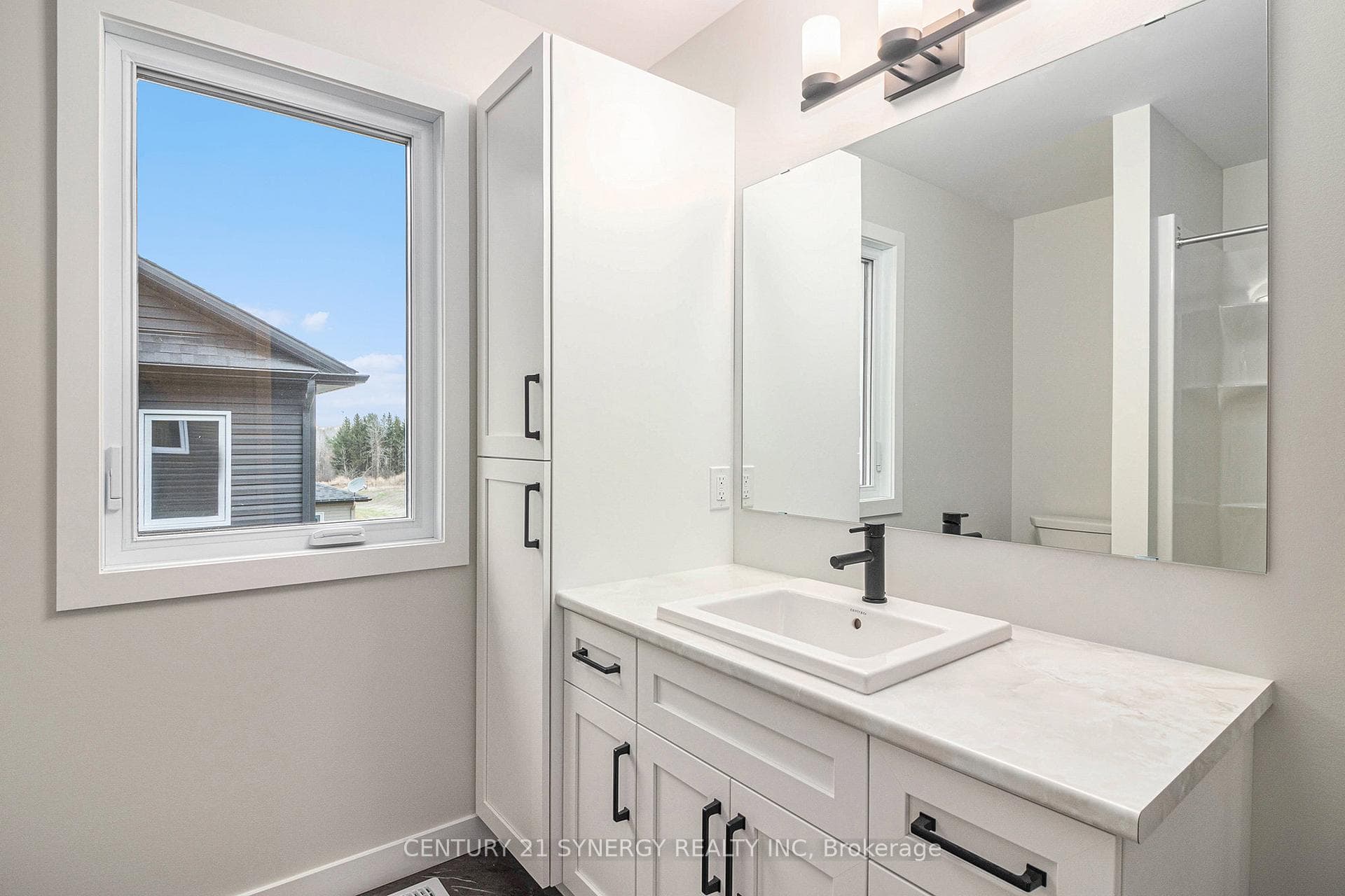 76 VILLENEUVE Street photo 16