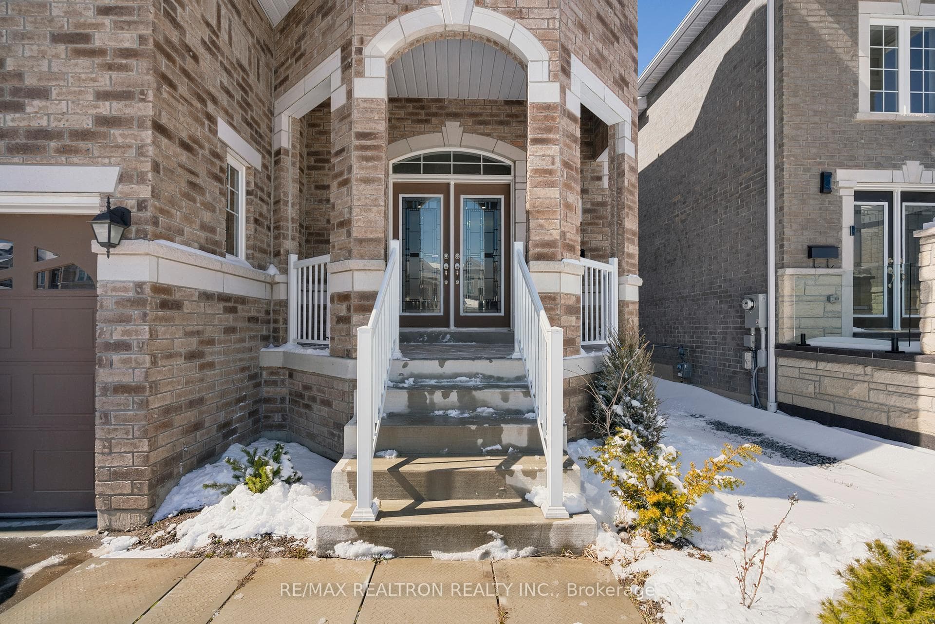 688 Audley Road photo 4