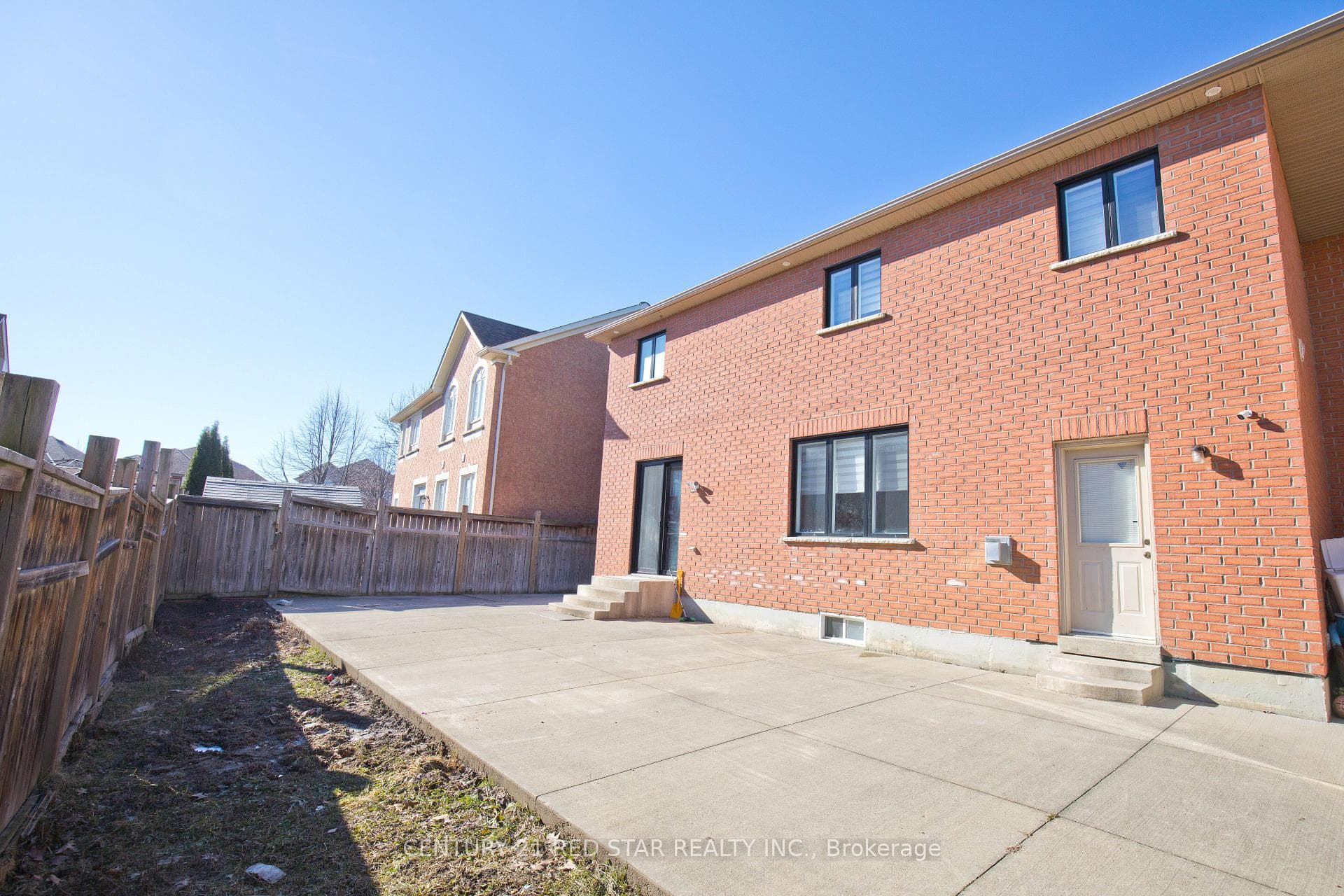3 Okanagan Drive photo 49