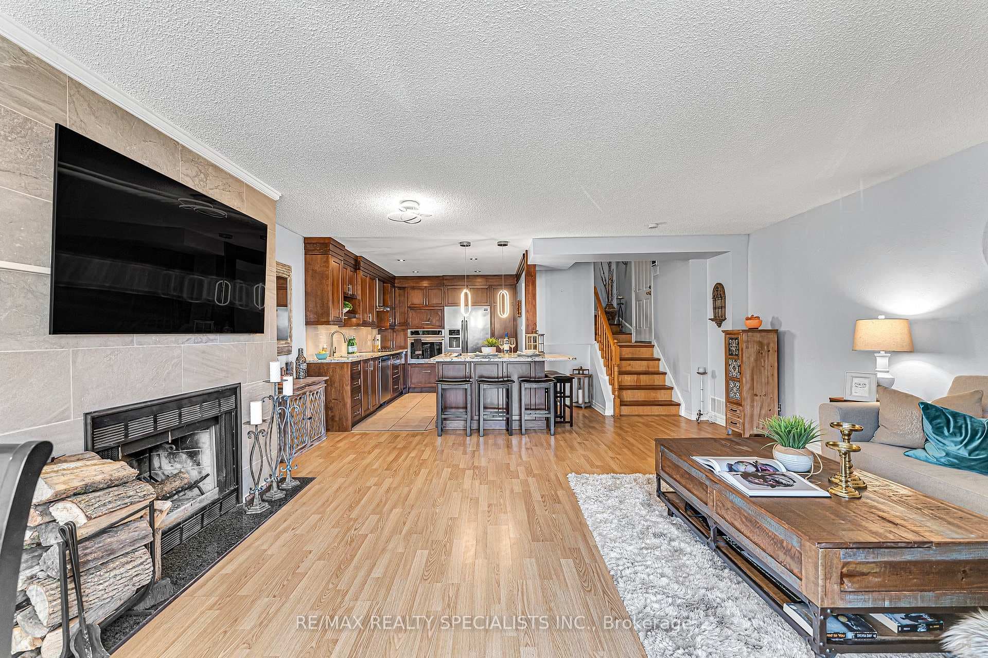 100 ARBORS Lane Unit TH13 photo 4