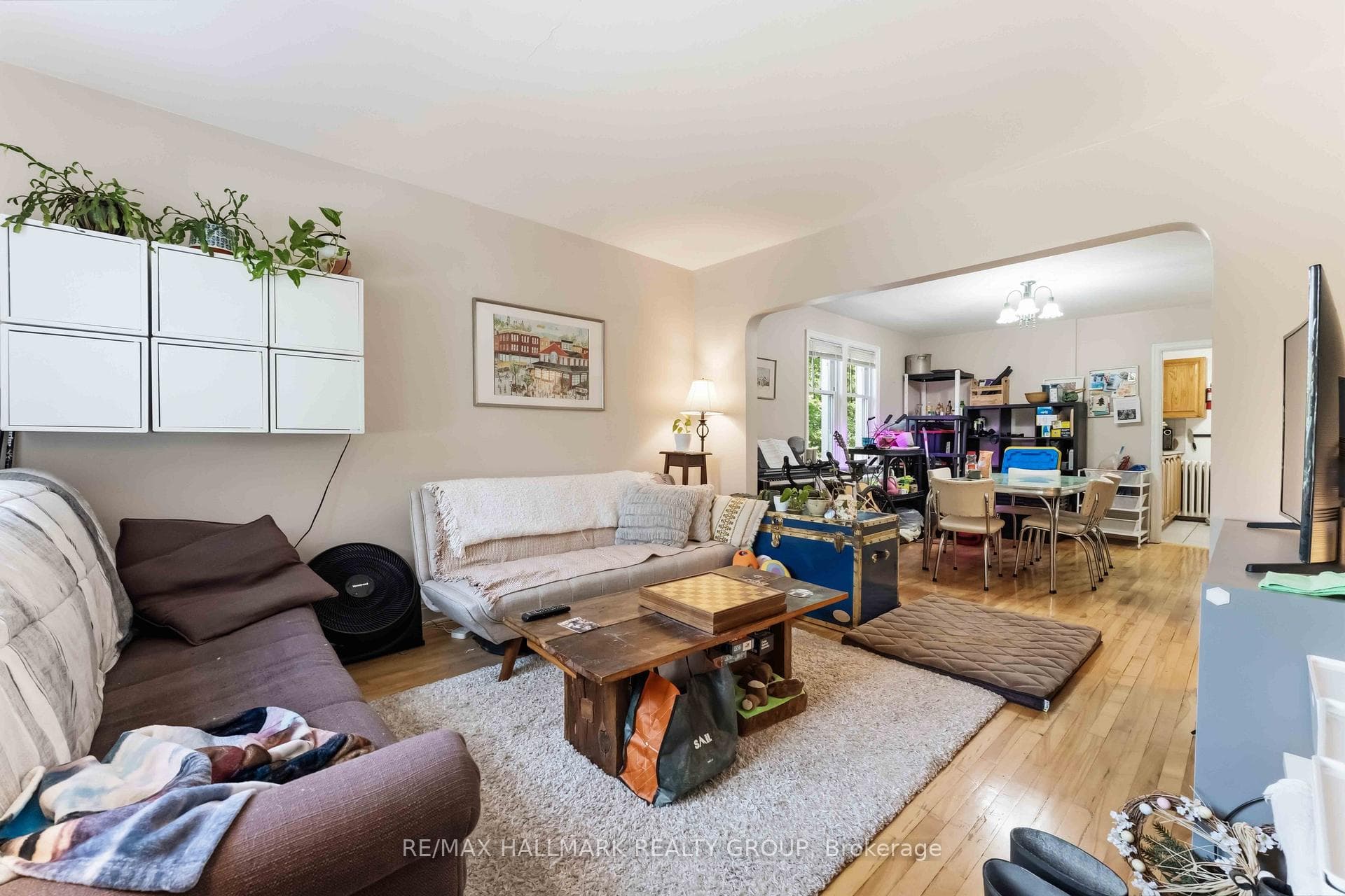1079 North River Road Unit 1 photo 2
