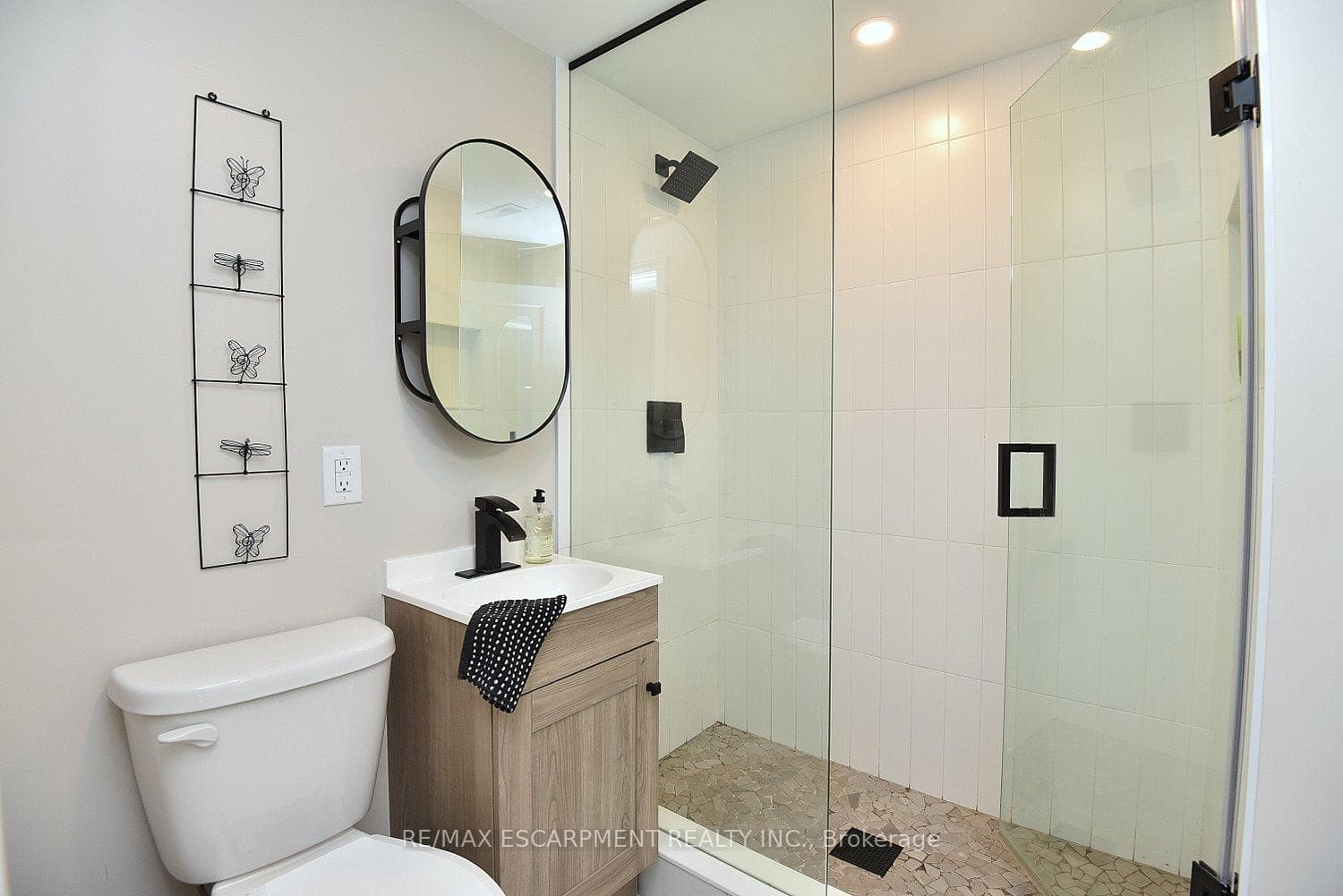 3178 Heathfield Drive photo 31