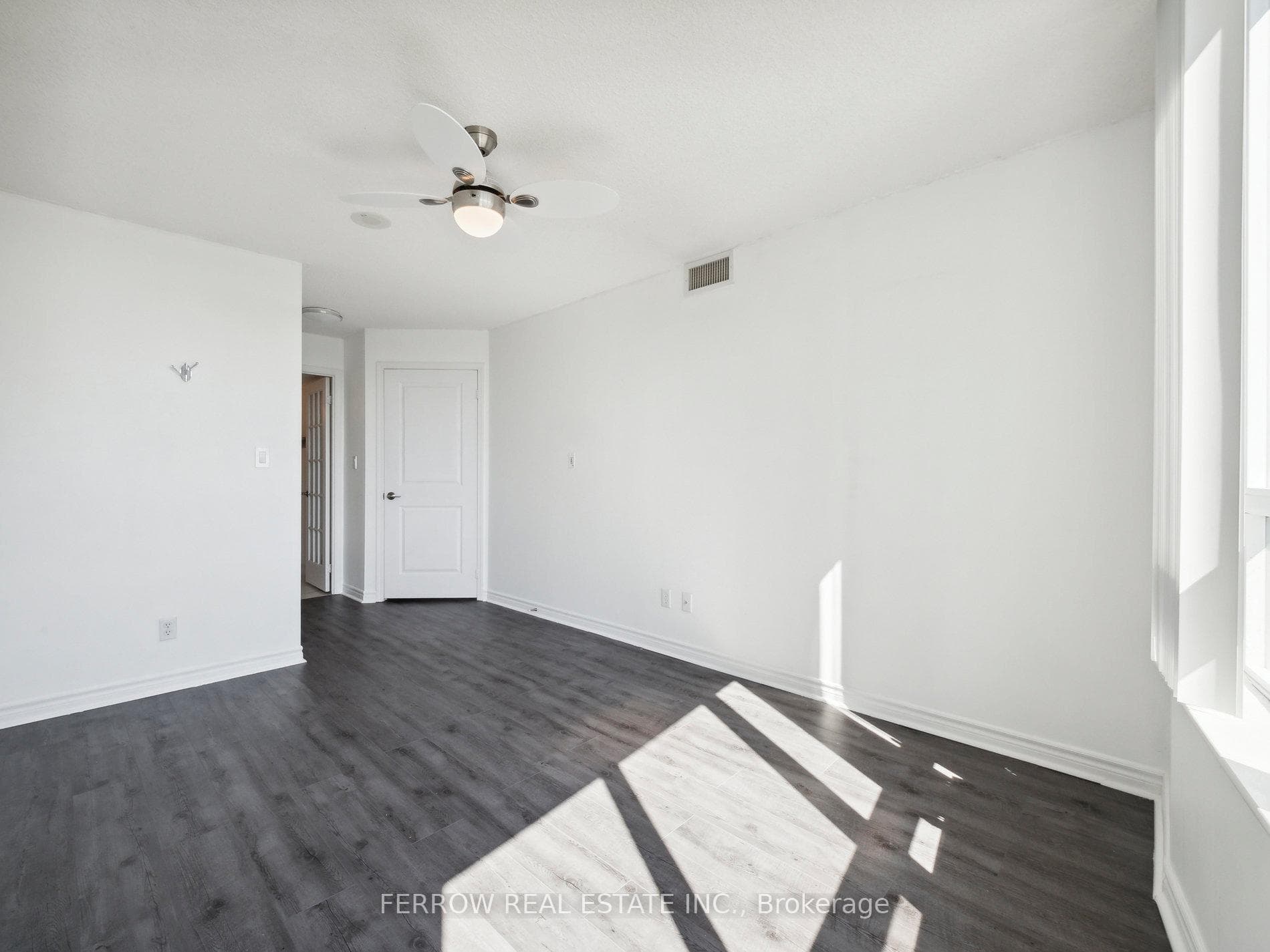 18 Spring Garden Avenue Unit 805 photo 20