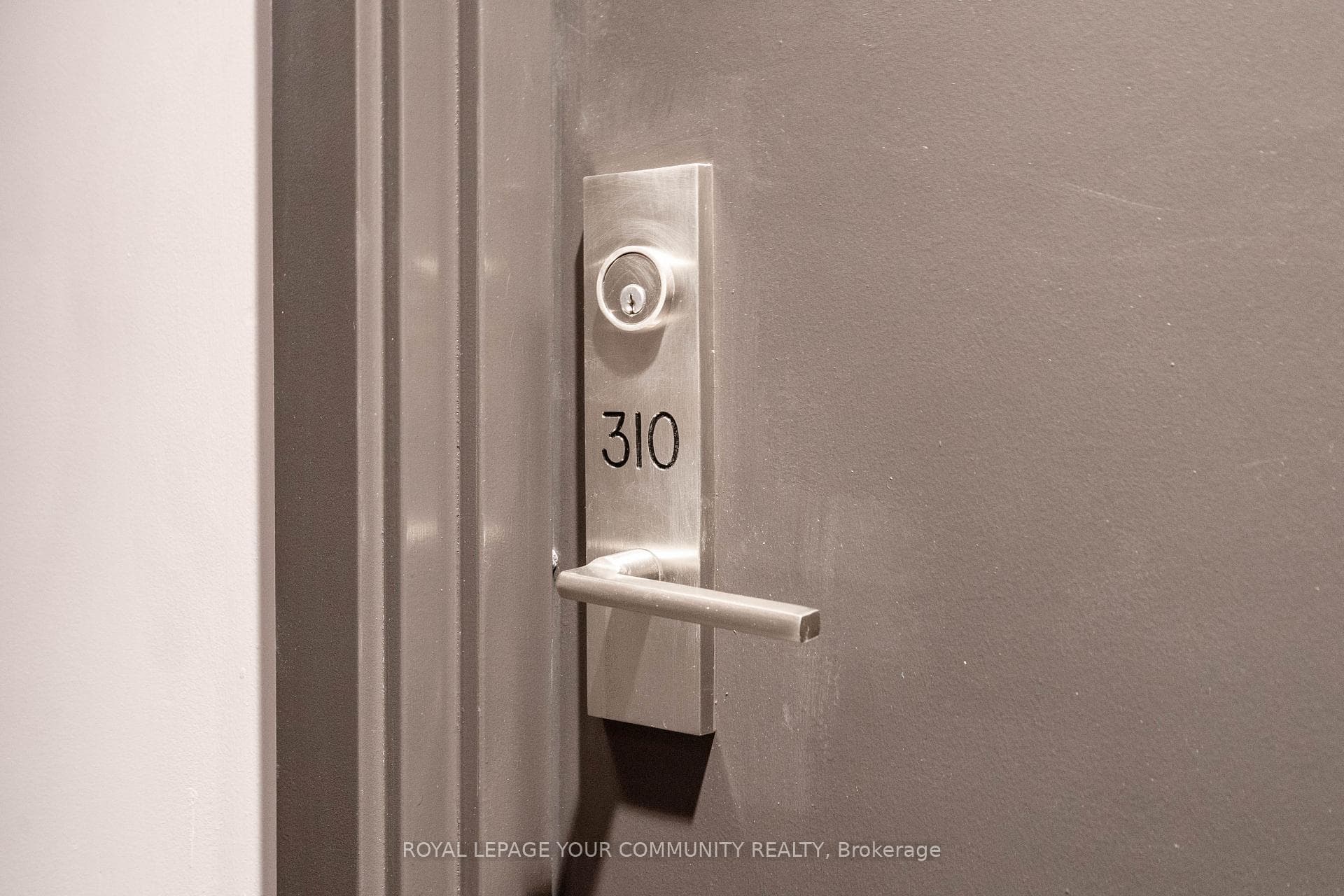 2433 Dufferin Street Unit 310 photo 4