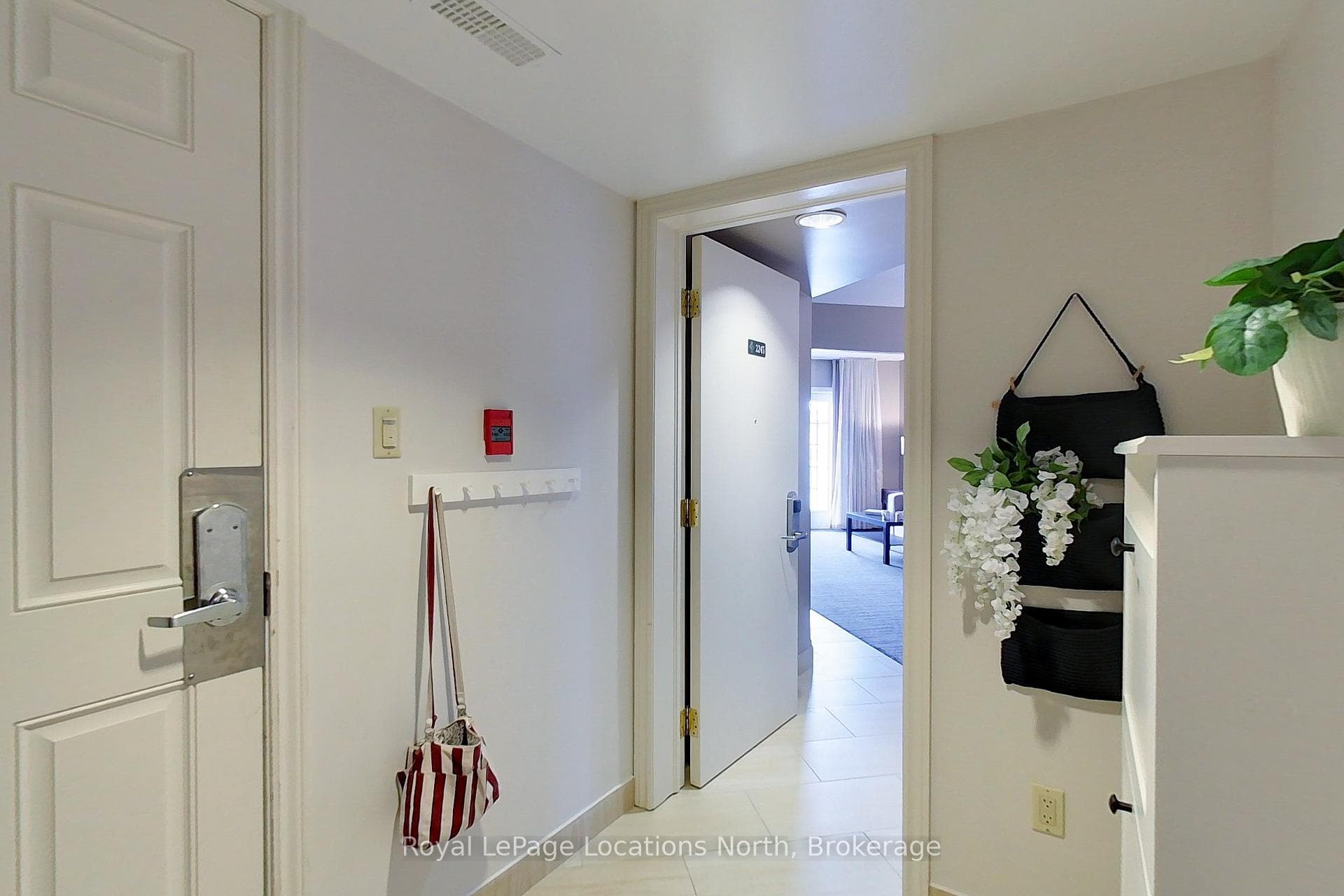 90 Highland Drive Unit 2242/2243 photo 15