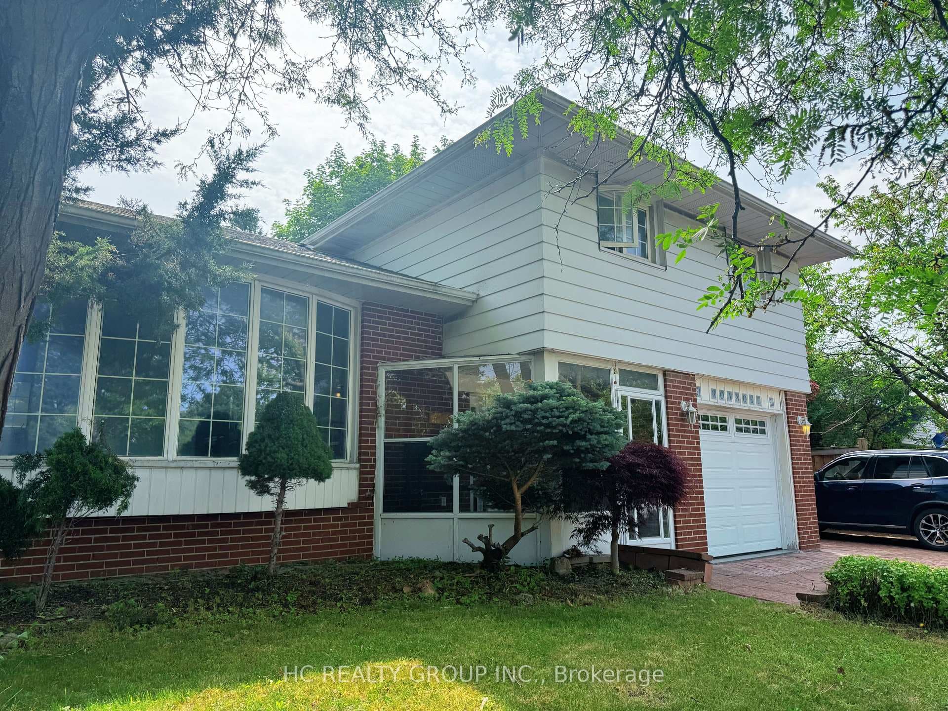 31 Roanoke Road photo 4