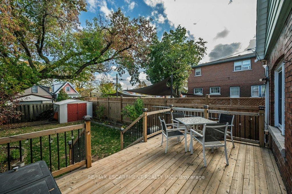 128 Crosthwaite Avenue photo 40