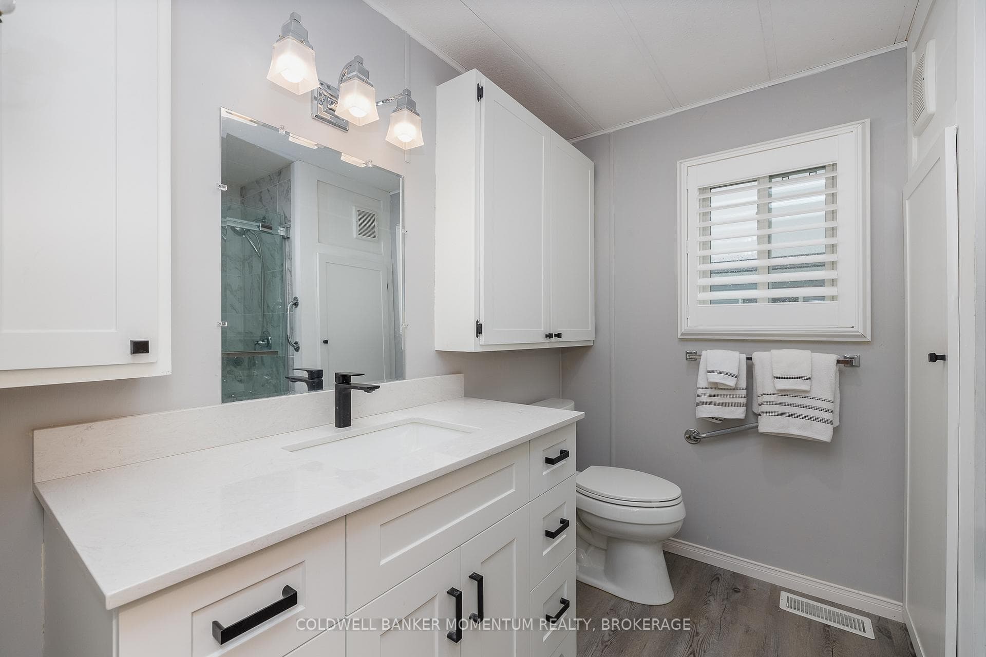 3033 Townline Road Unit 70 photo 24