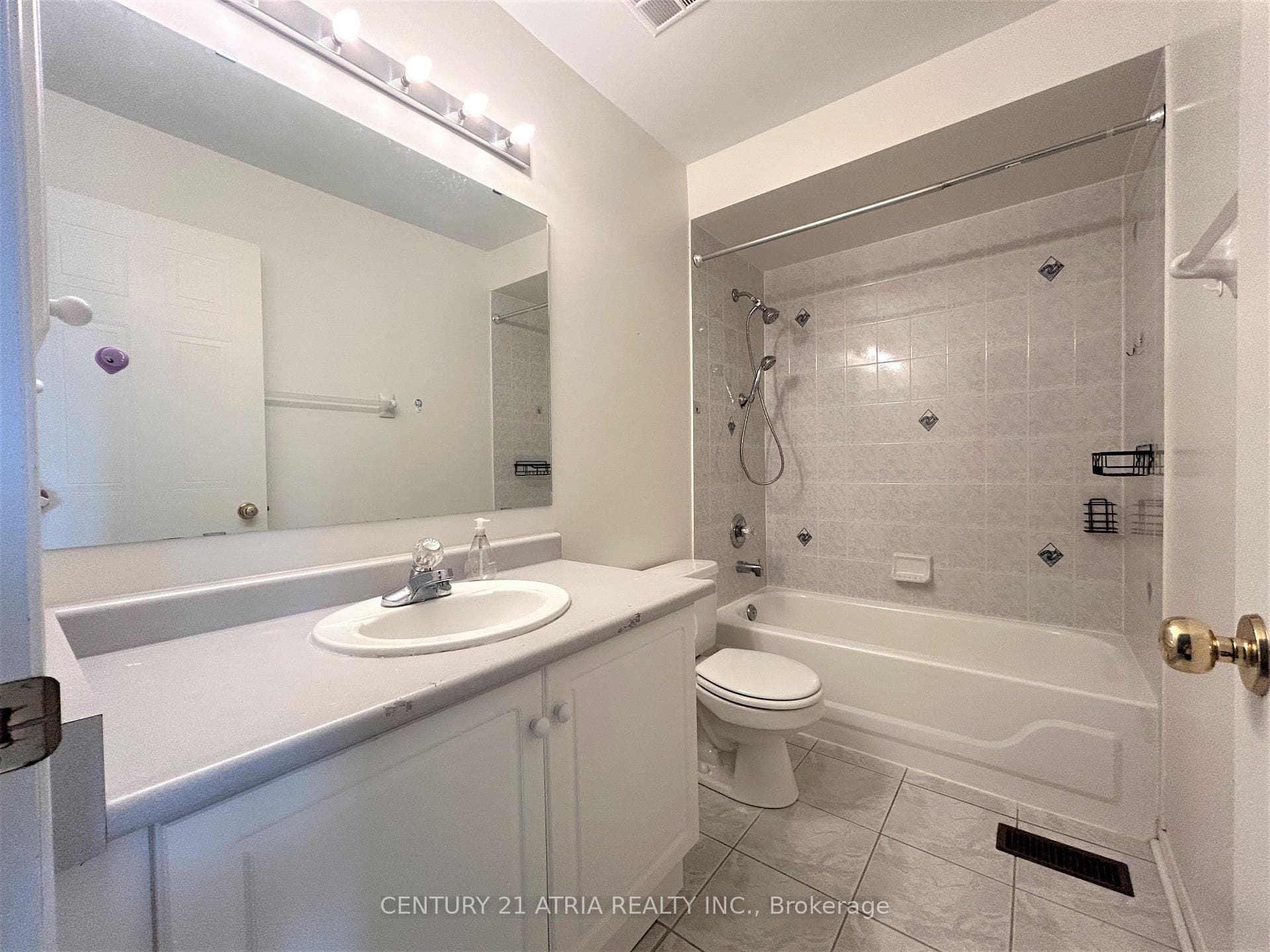 9 Silver Stream Avenue photo 18