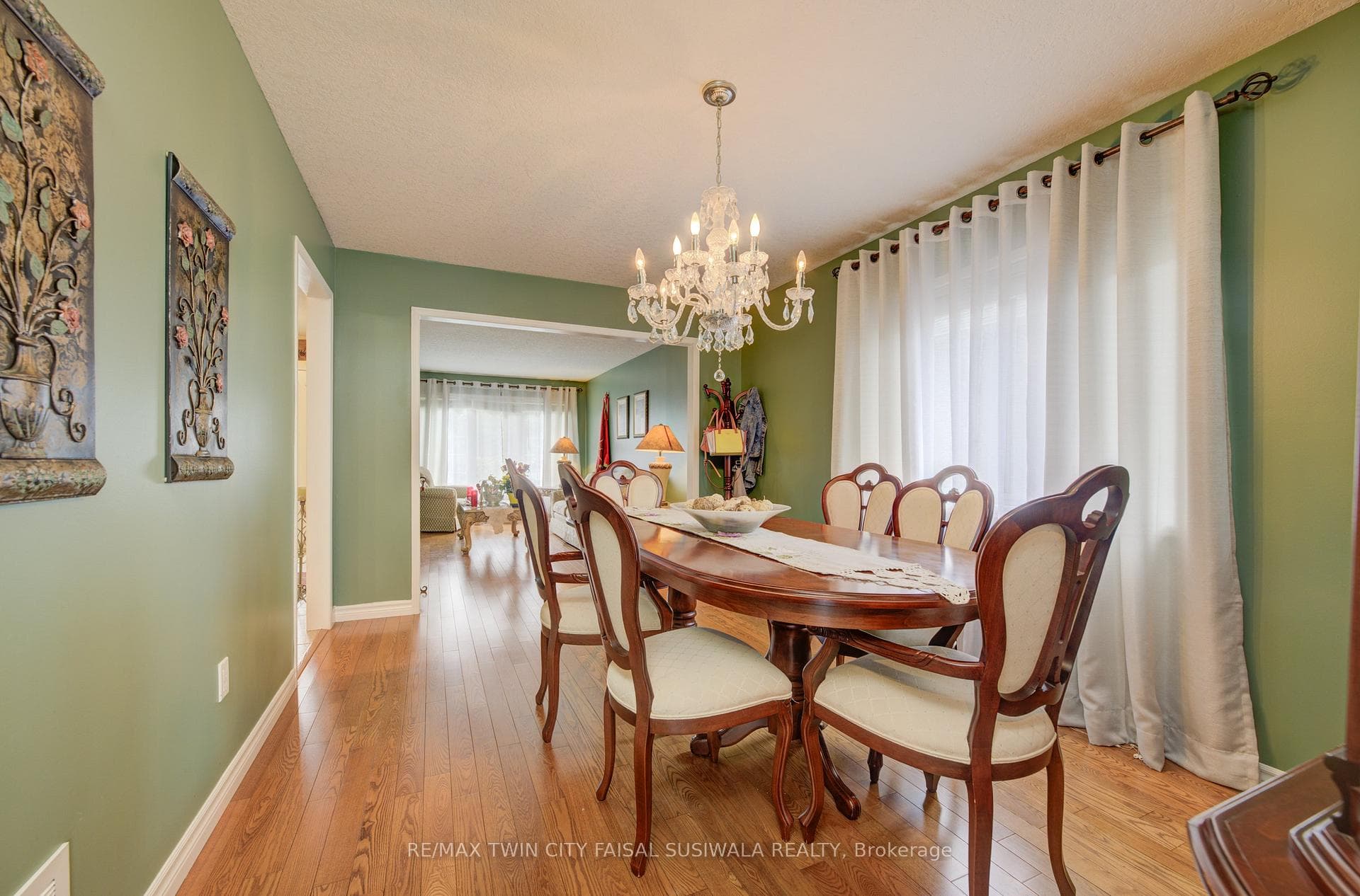32 Mcnichol Drive photo 14