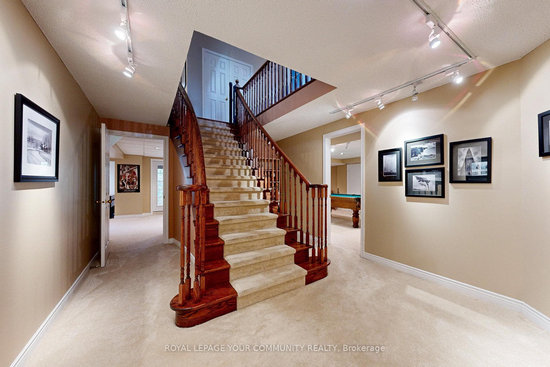 37 Willow Farm Lane photo 25