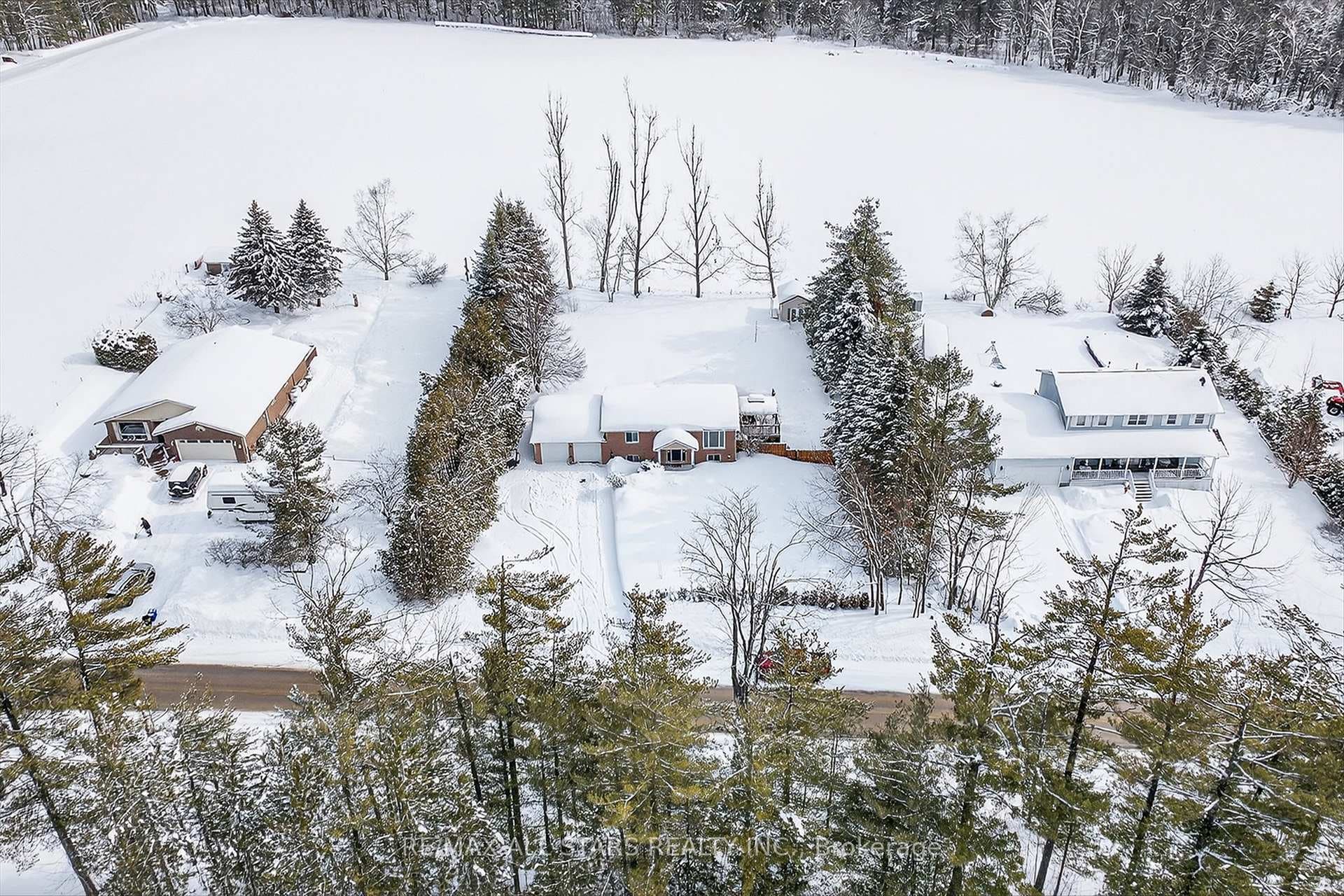 1636 Kirkfield Road photo 41