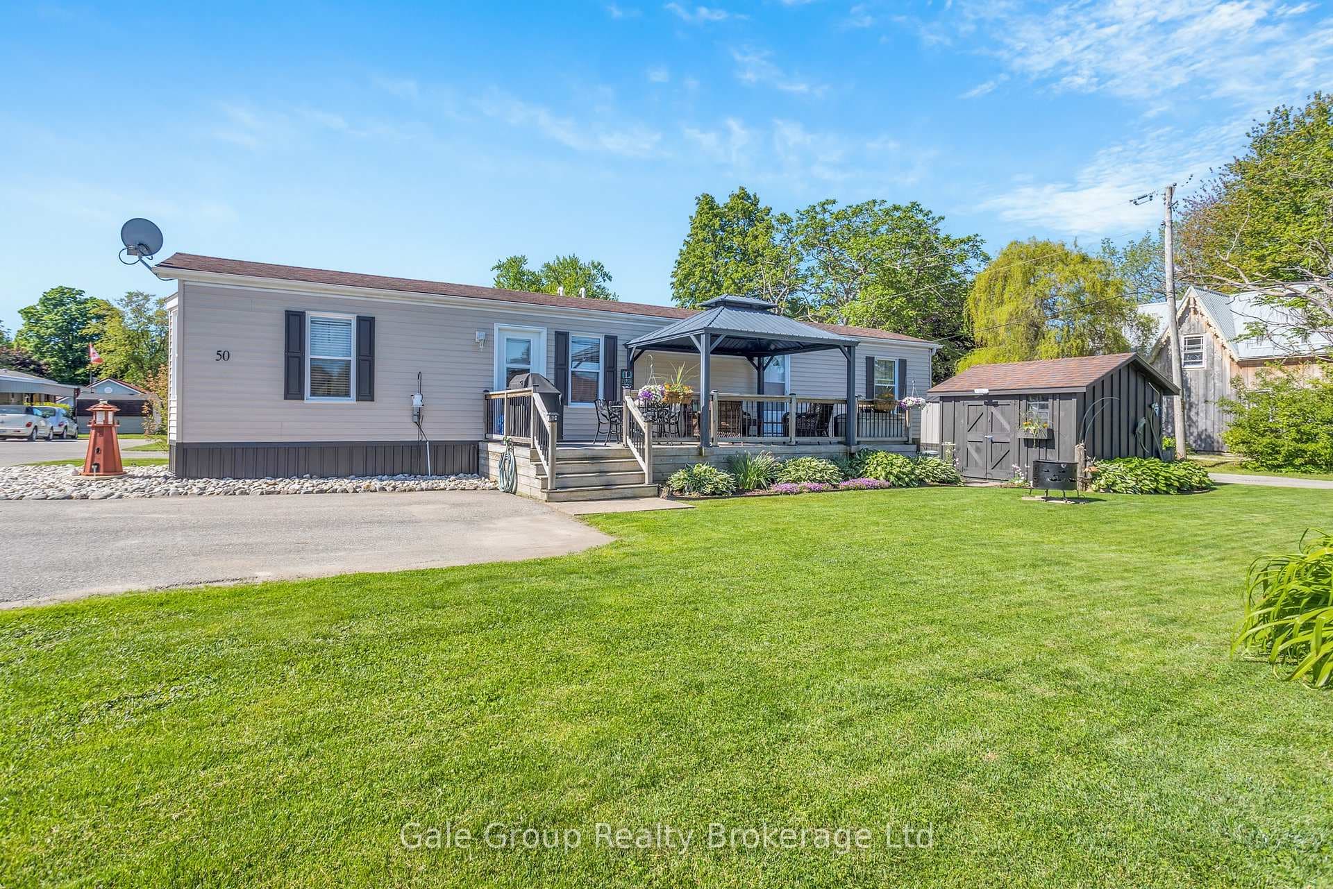 33 Pitt Street Unit 50 photo 2