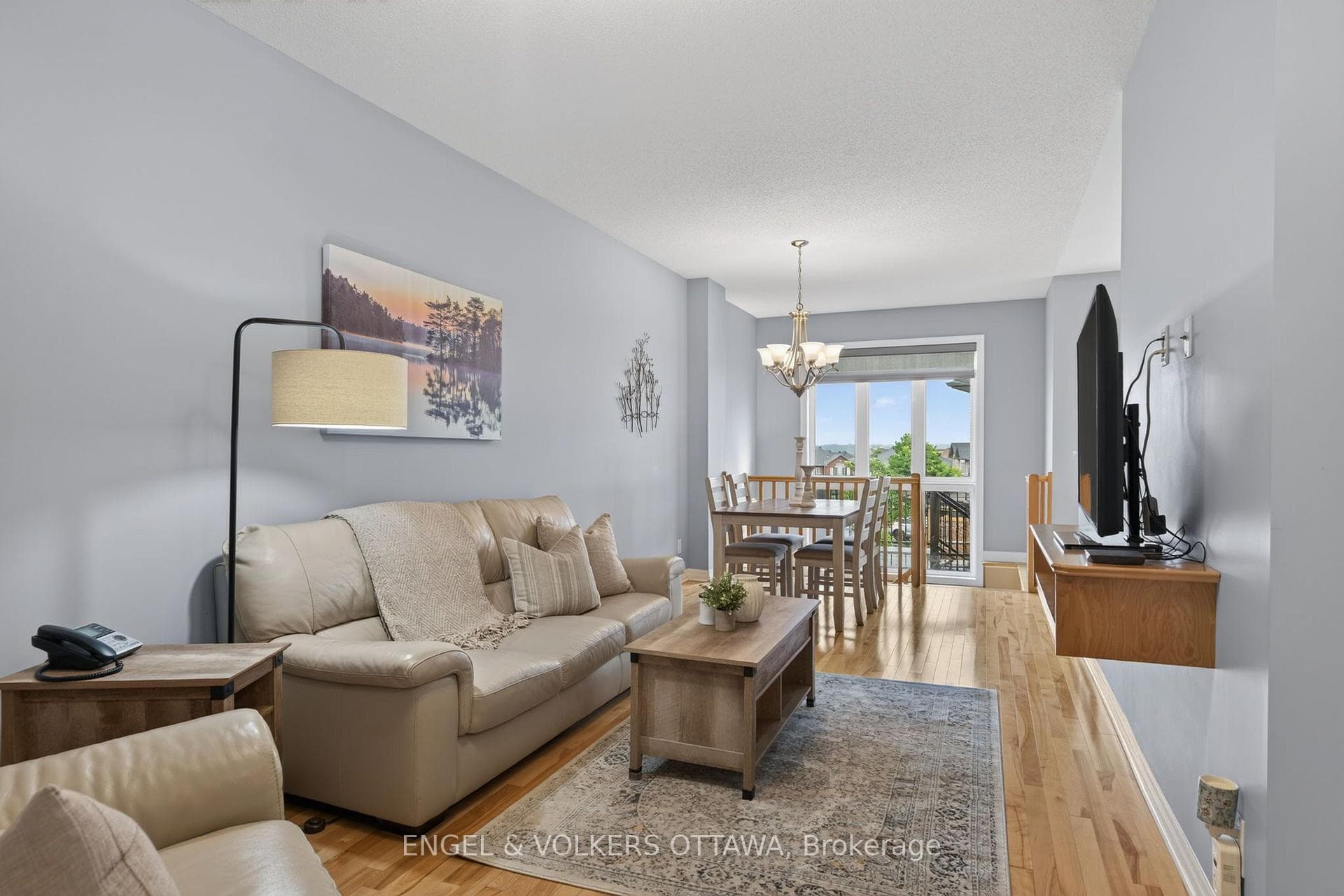 512 Knotridge Street photo 7