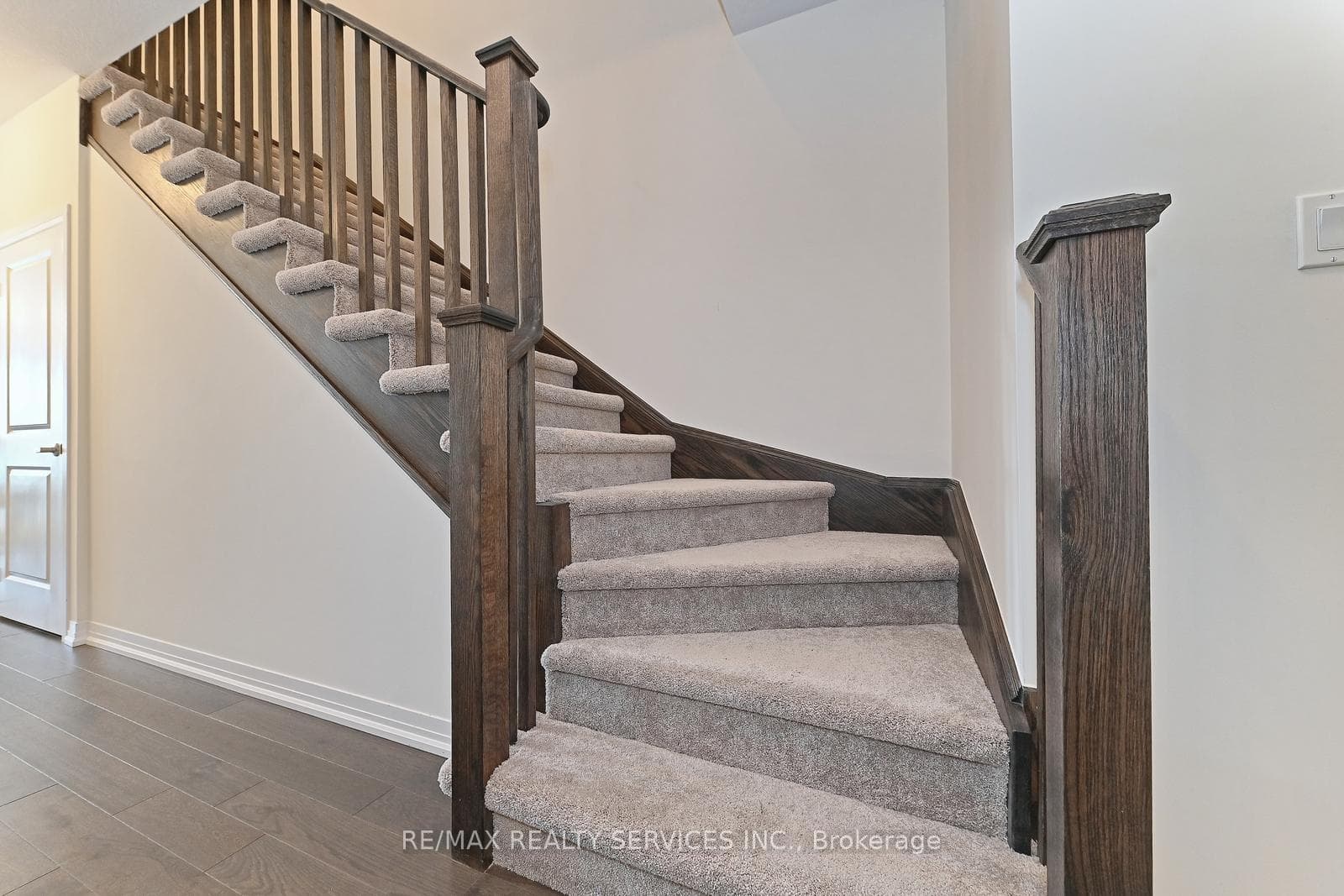 15 Blacklock Street Unit 19 photo 5