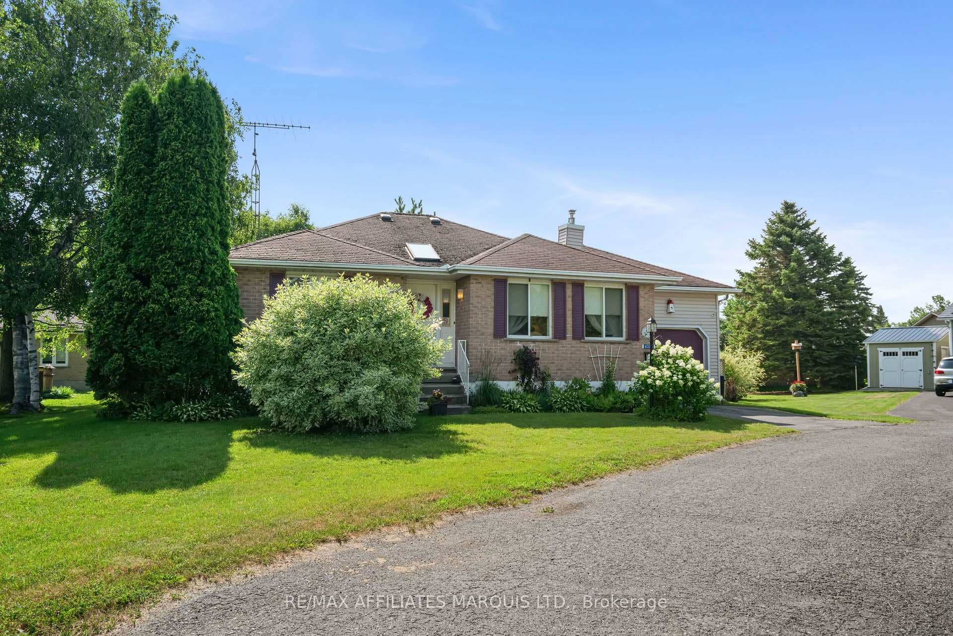 6287 Graham Court photo 3