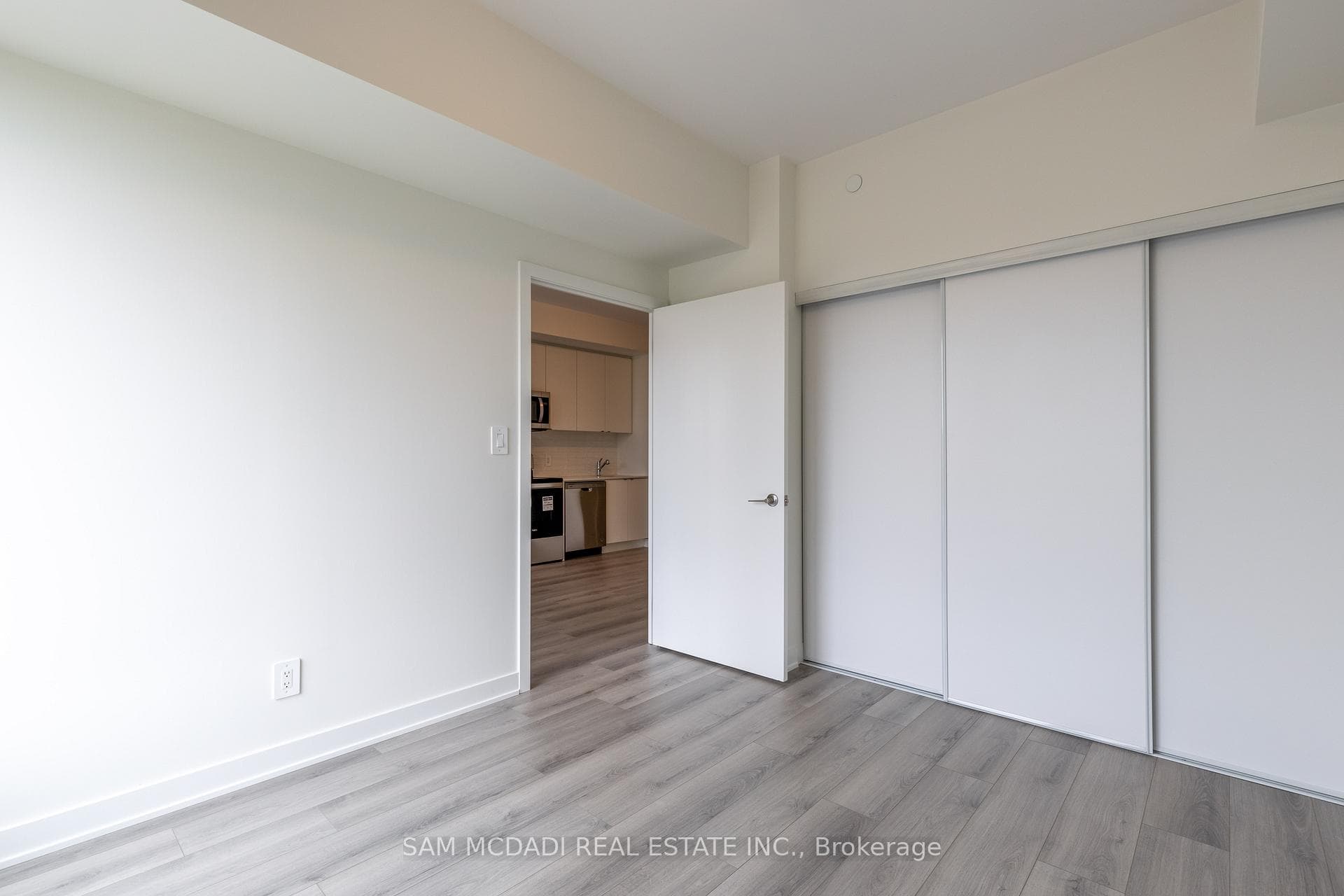 1440 Clarriage Court Unit 308 photo 13