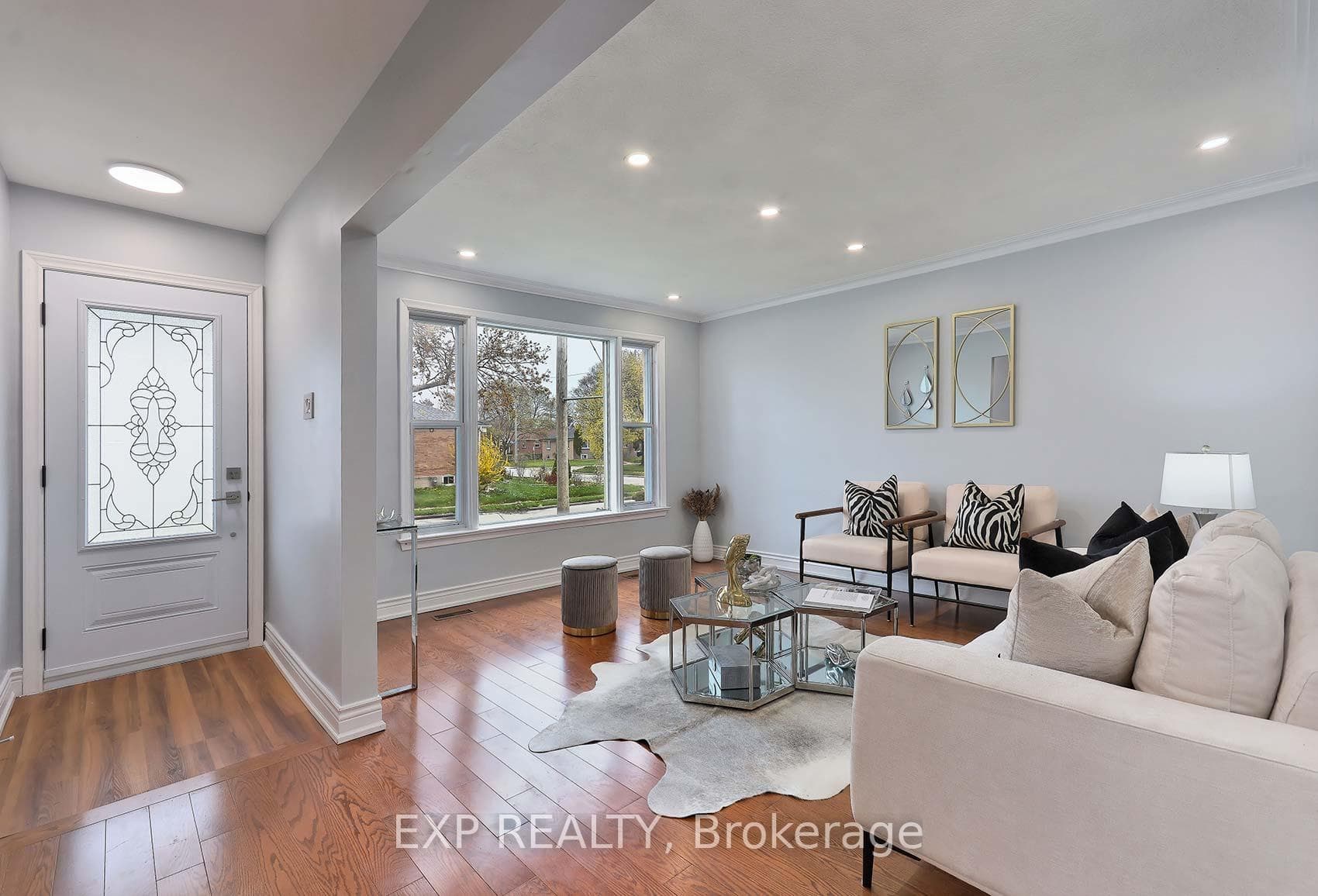 96 Southampton Drive photo 3